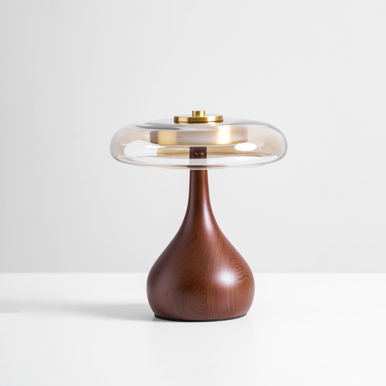Aravorin Table Lamp