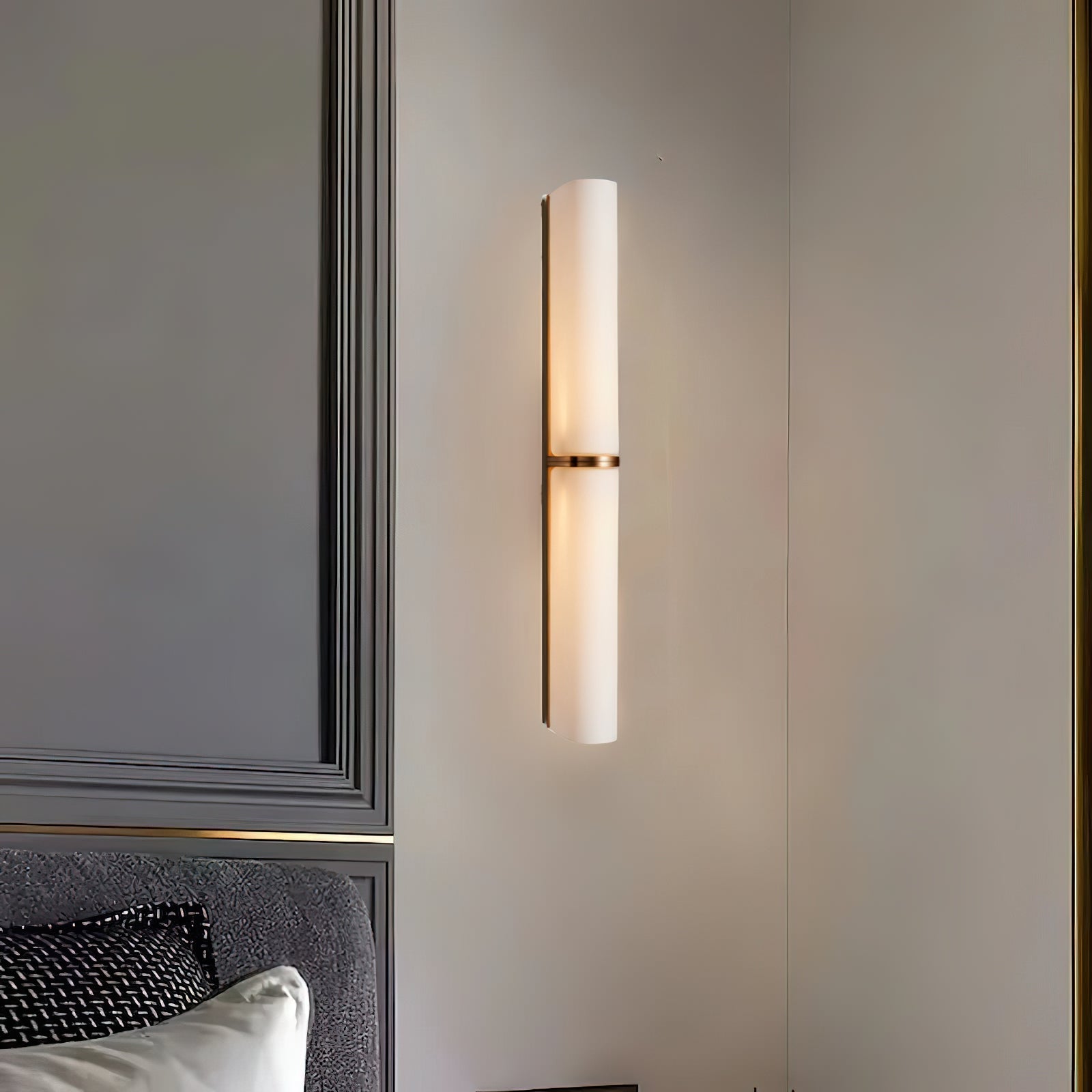 Eceravon Arched Wall Light