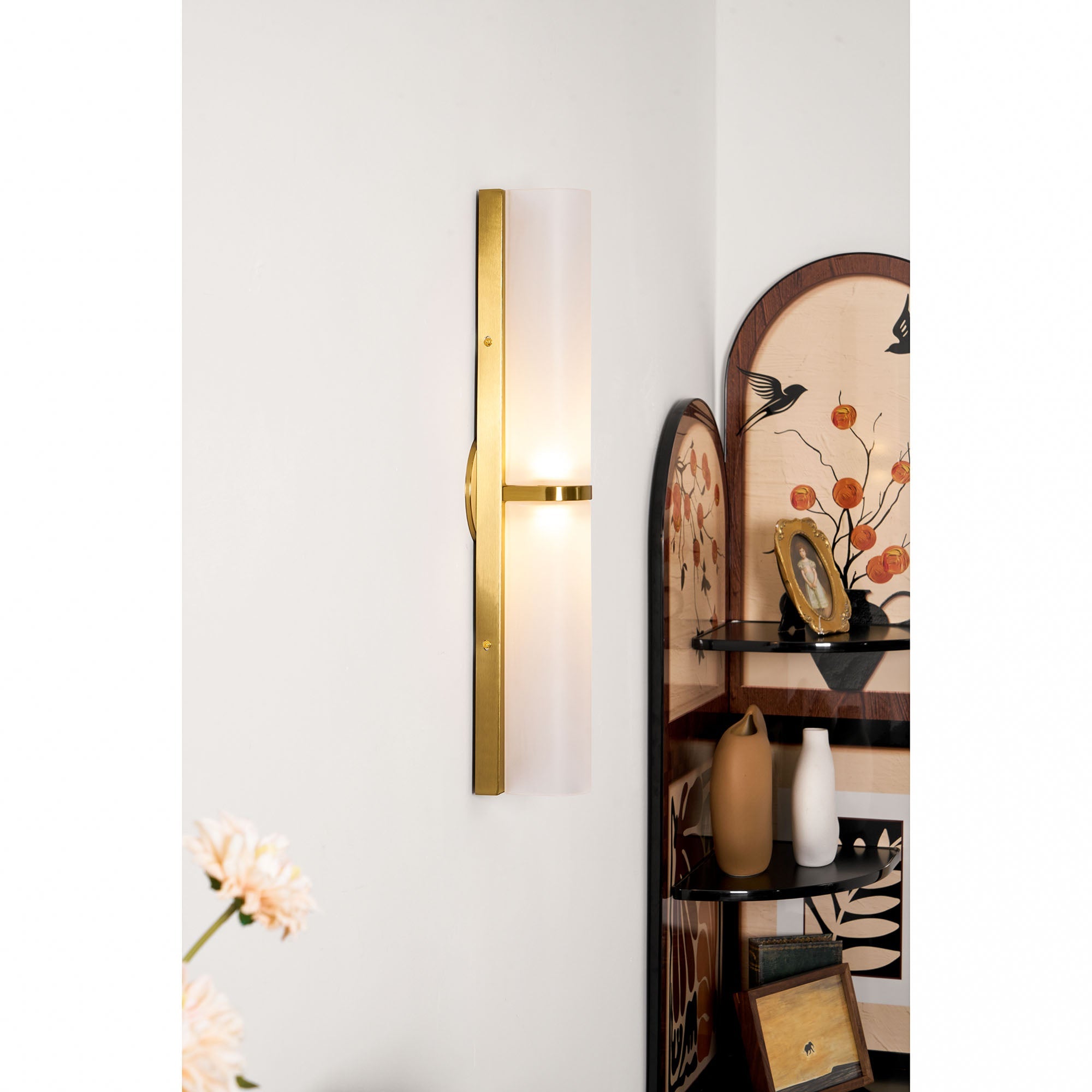 Eceravon Arched Wall Light