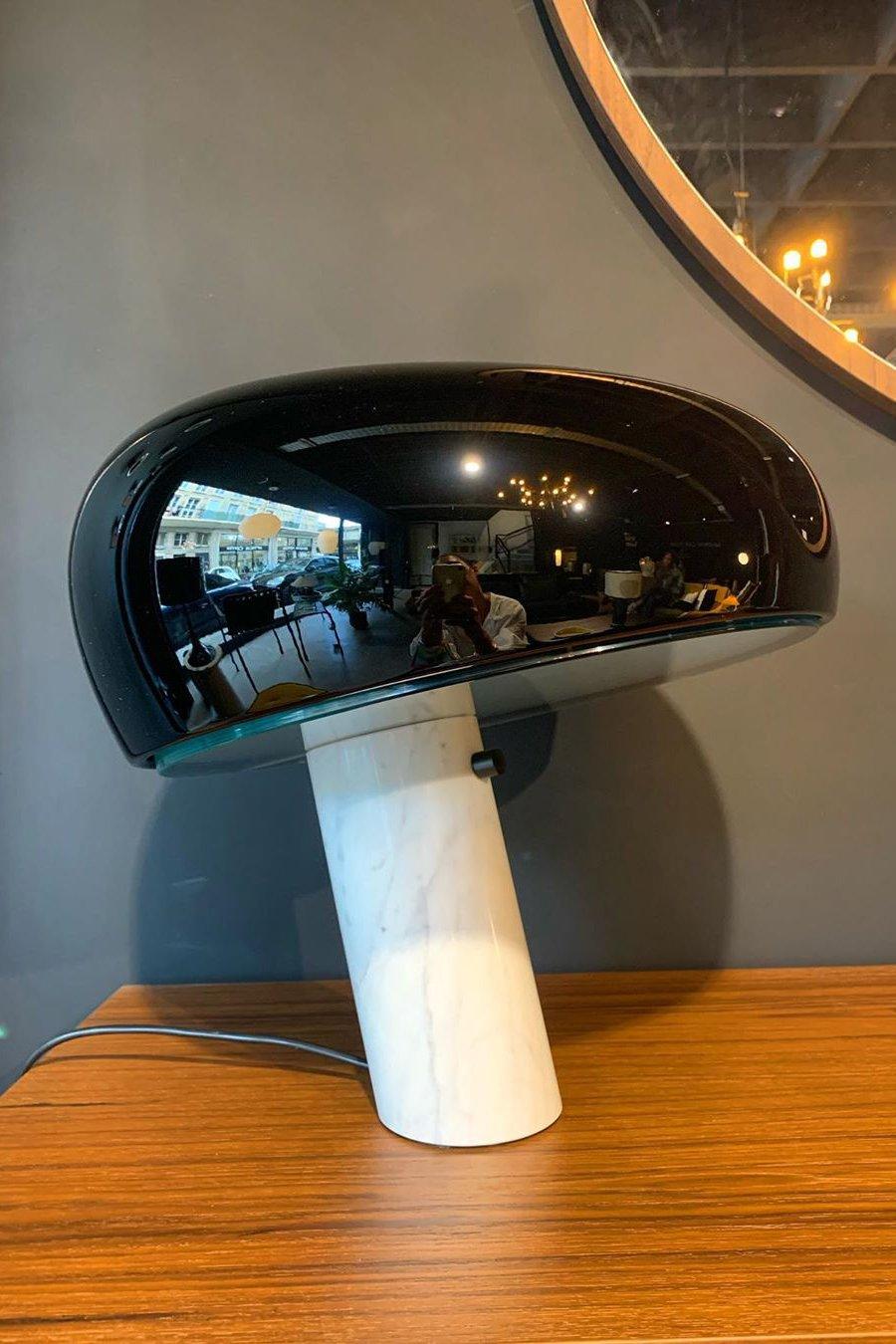 Ivoro Table Lamp