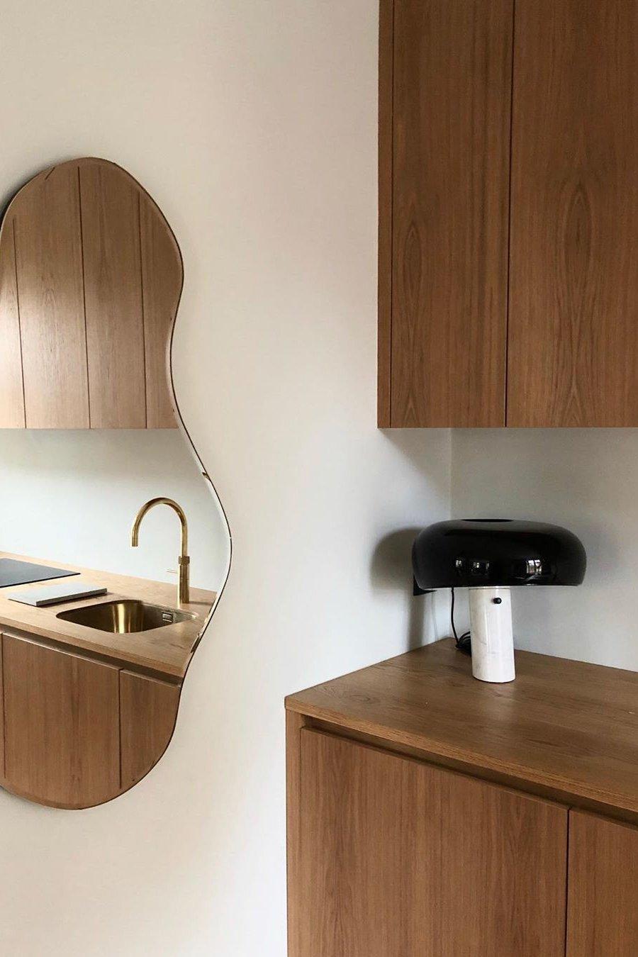 Ivoro Table Lamp
