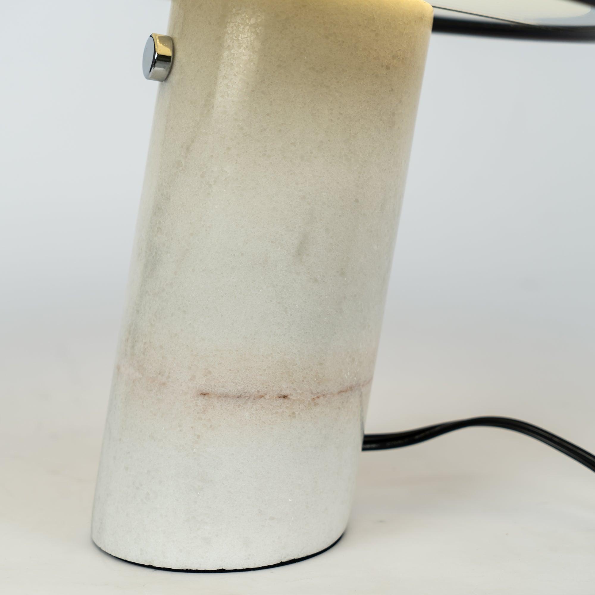Ivoro Table Lamp