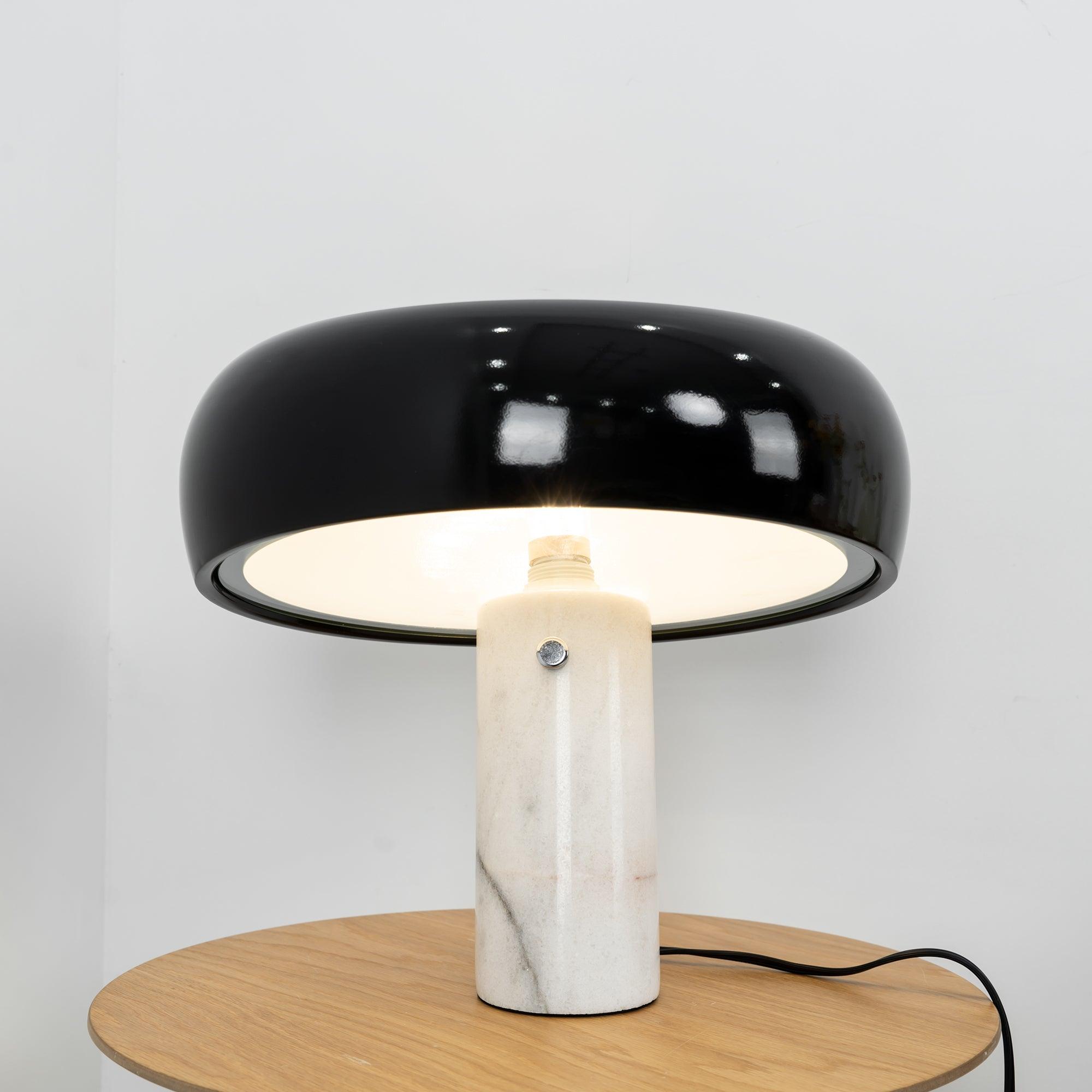 Ivoro Table Lamp