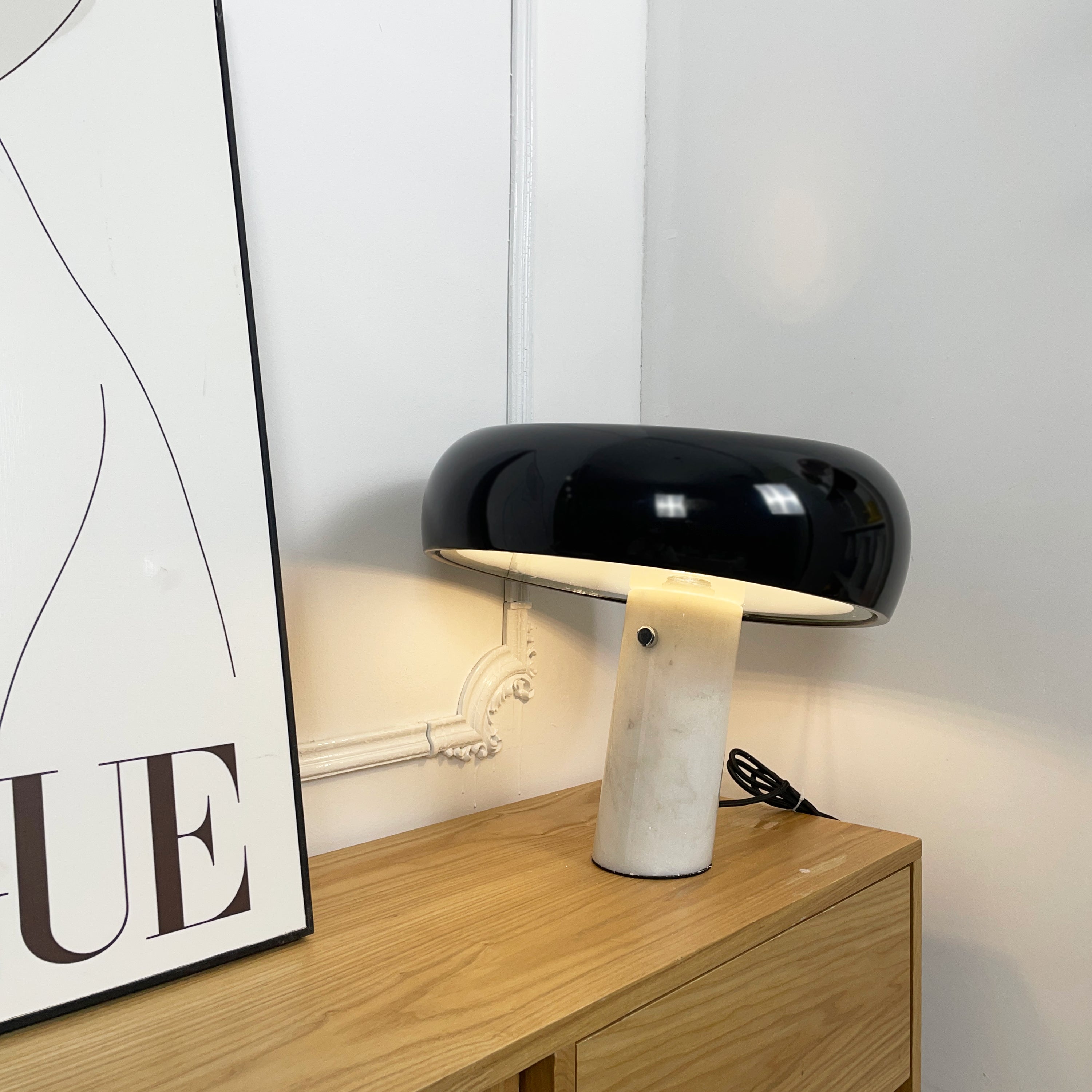 Ivoro Table Lamp