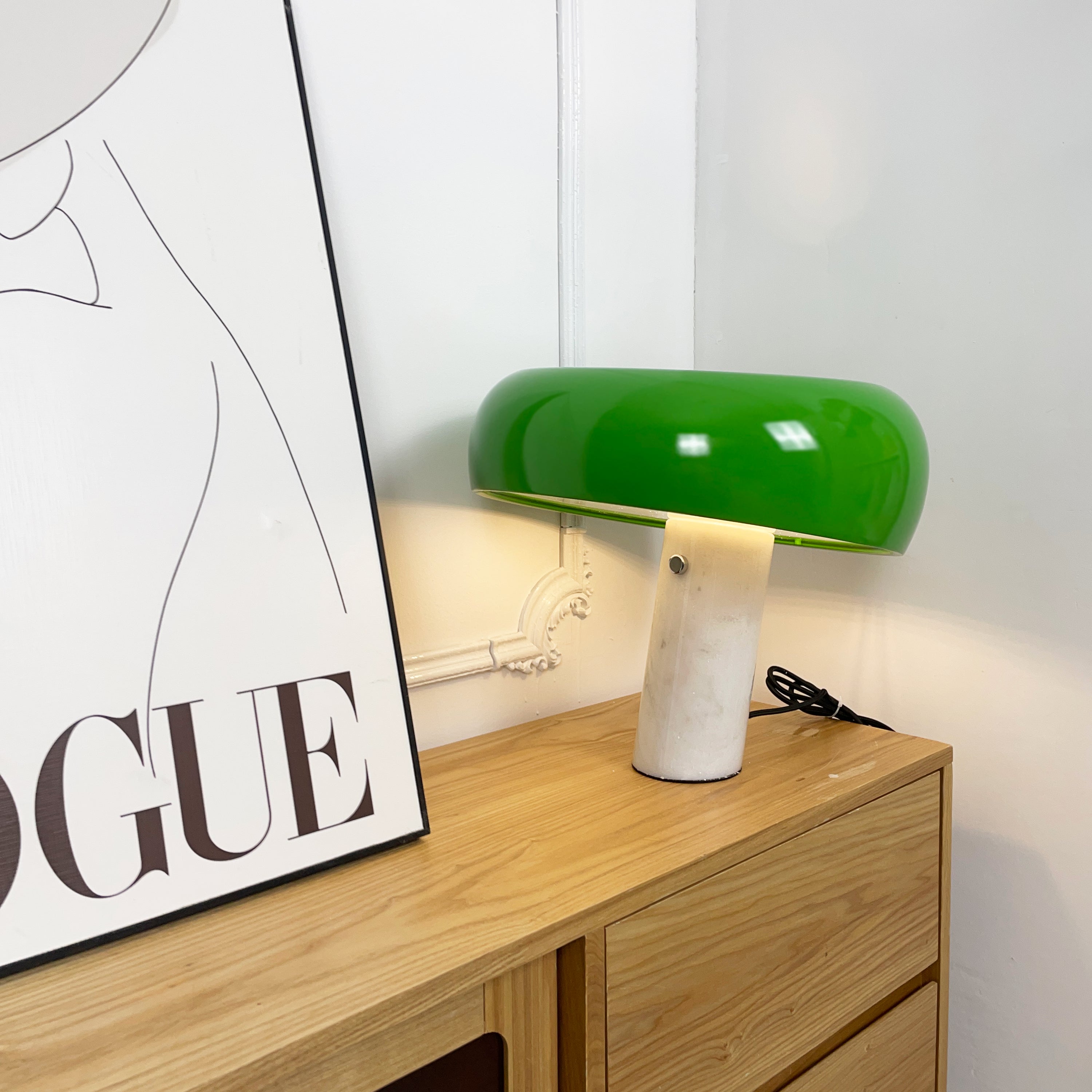 Ivoro Table Lamp