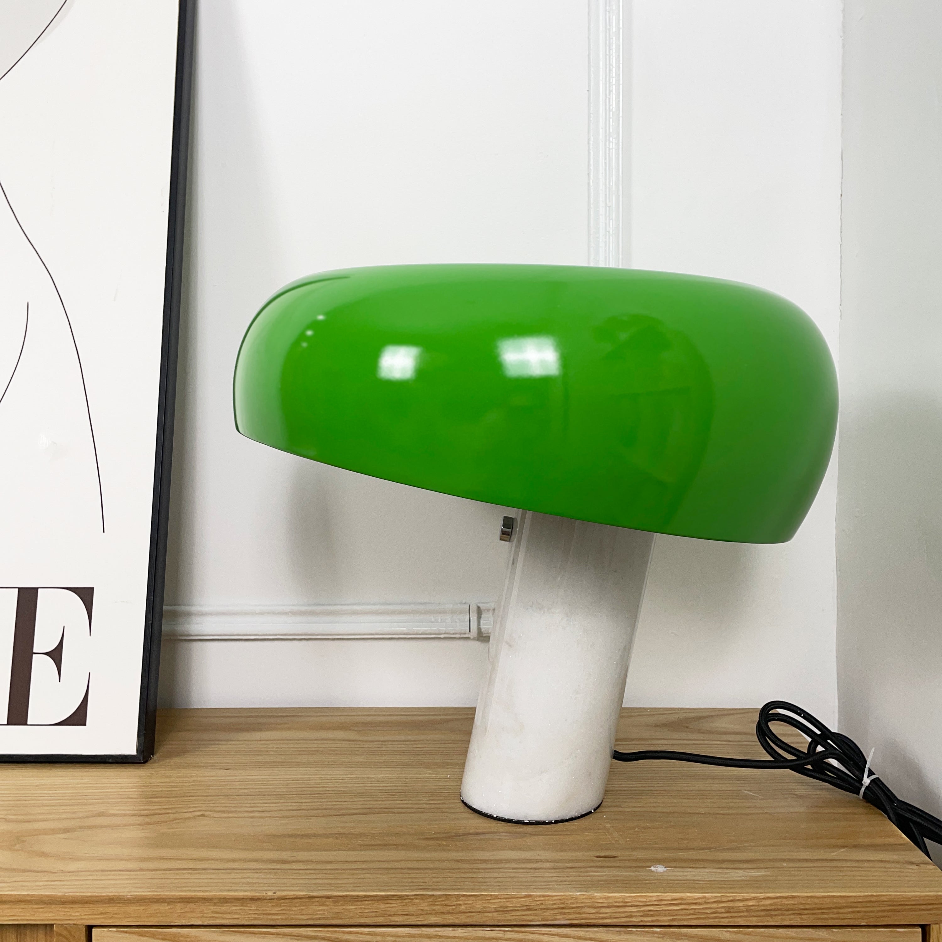 Ivoro Table Lamp