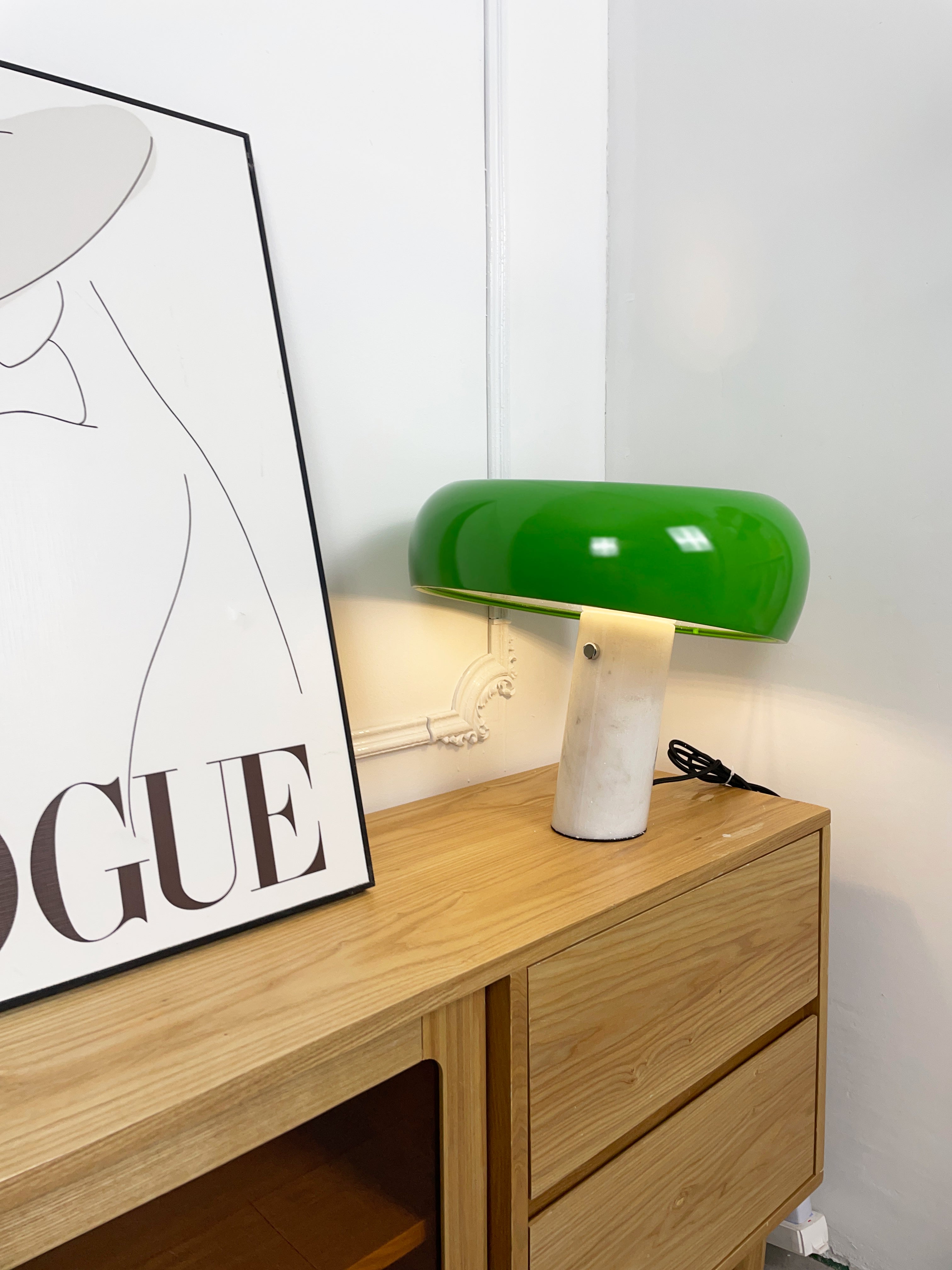 Ivoro Table Lamp