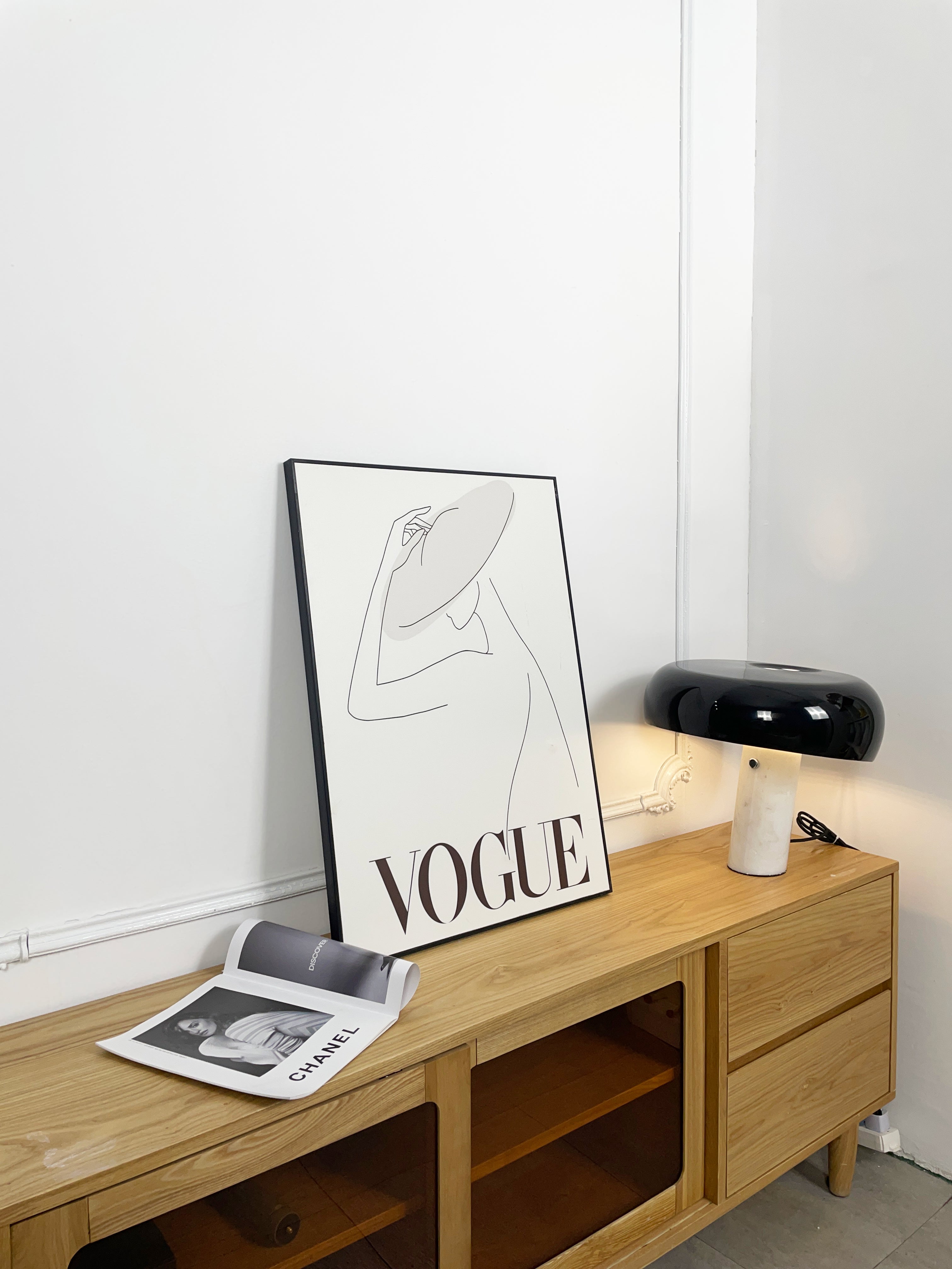 Ivoro Table Lamp