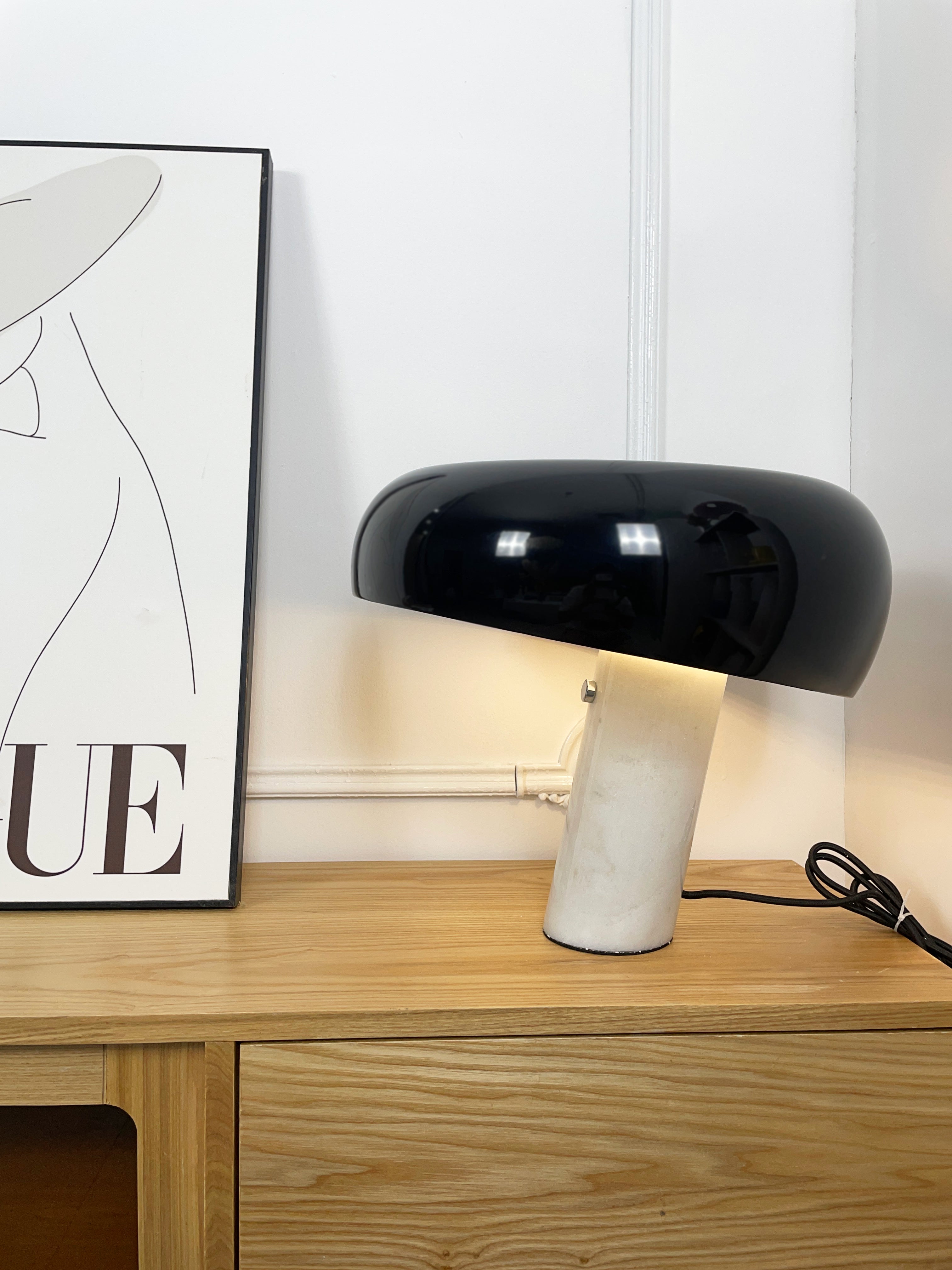 Ivoro Table Lamp