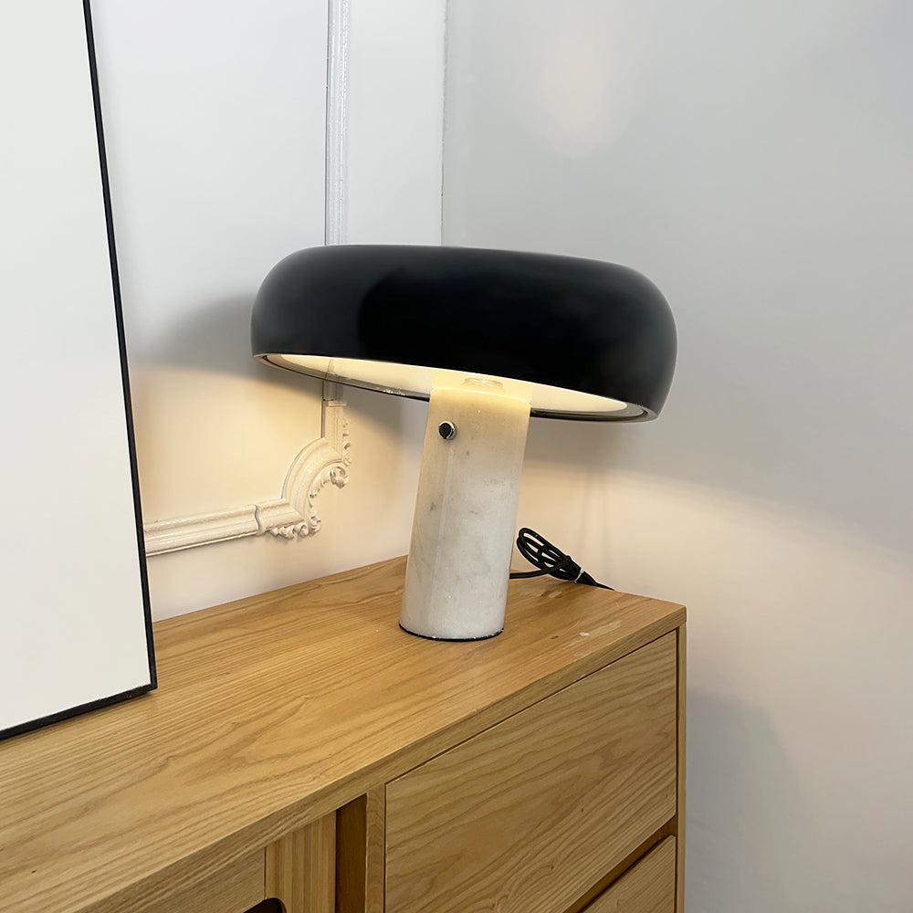 Ivoro Table Lamp