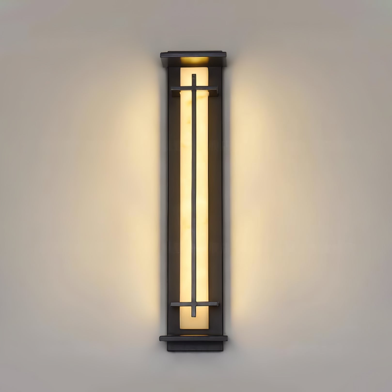 Belorayo Outdoor Wall Light