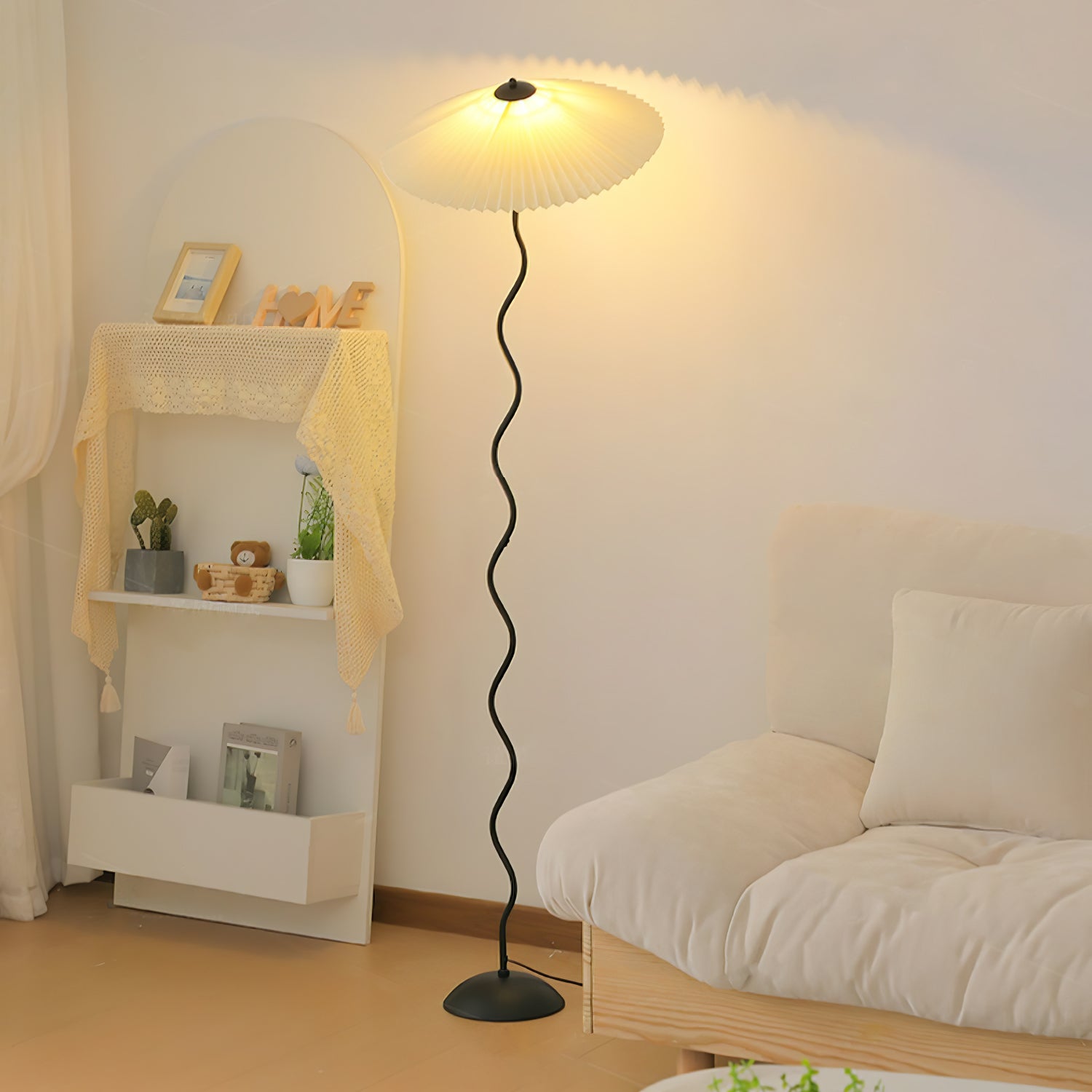 Urus Floor Lamp