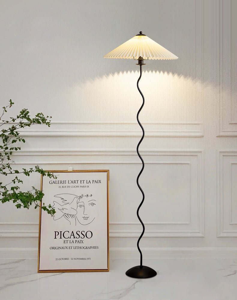 Fatavo Sculptural Floor Lamp