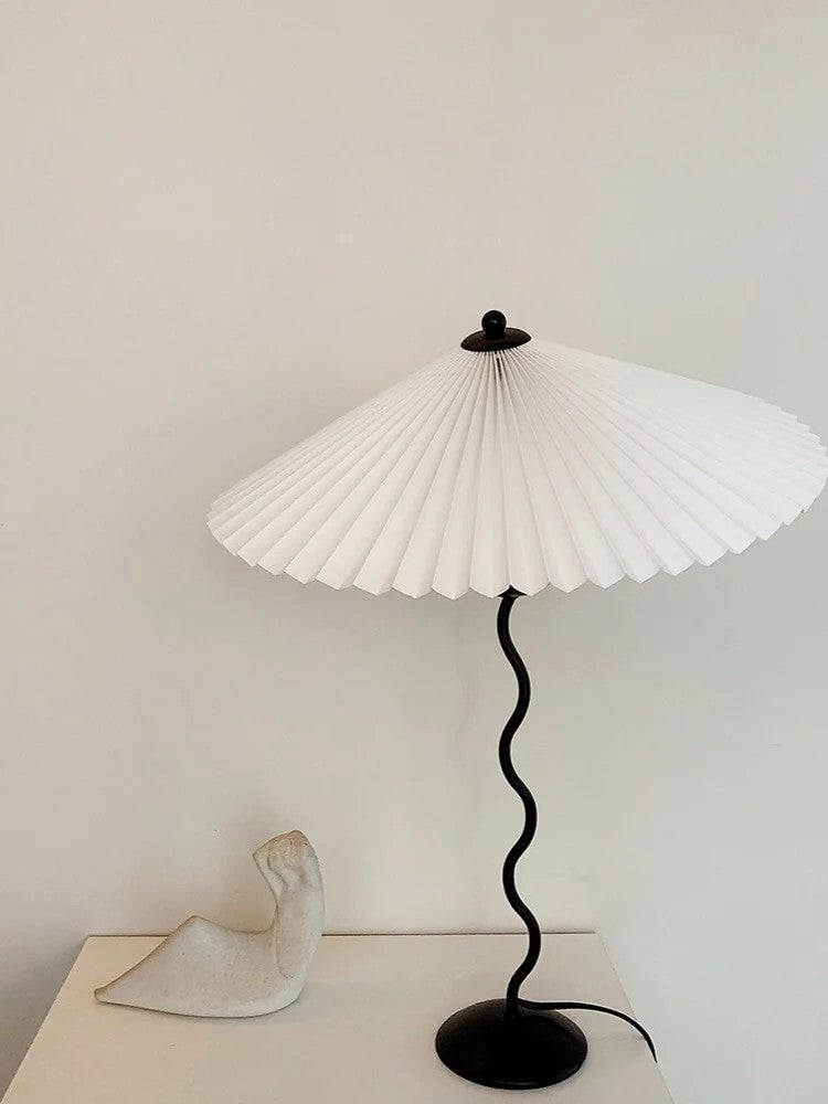 Lorav Wavy Table Lamp