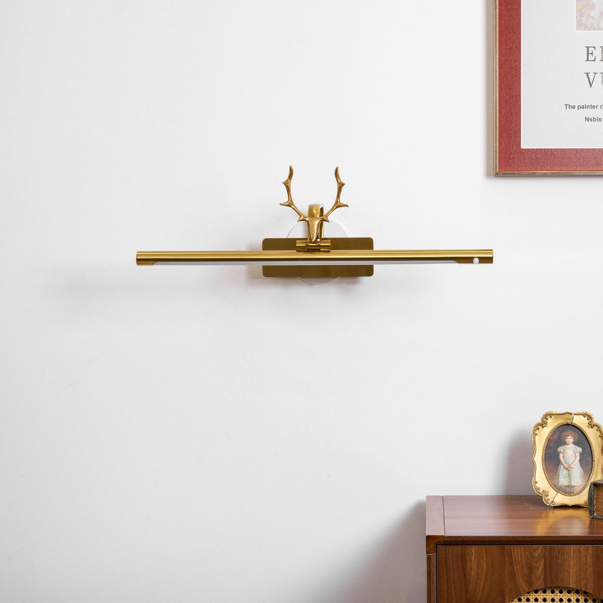 Pixiralo Decorative Wall Light