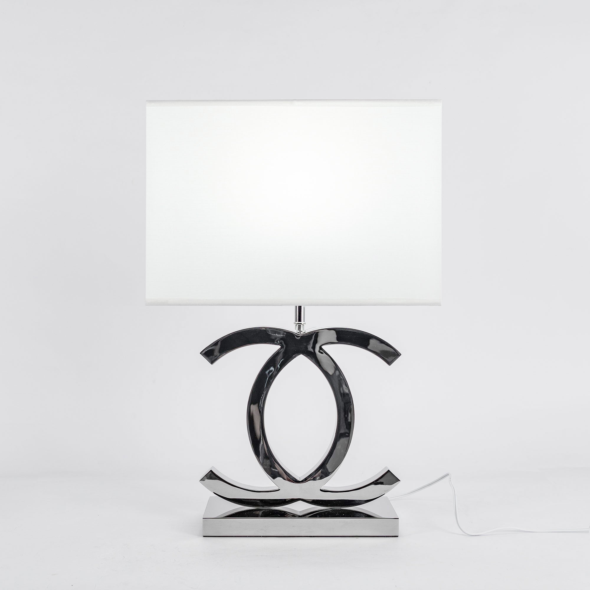 Avelza Table Lamp