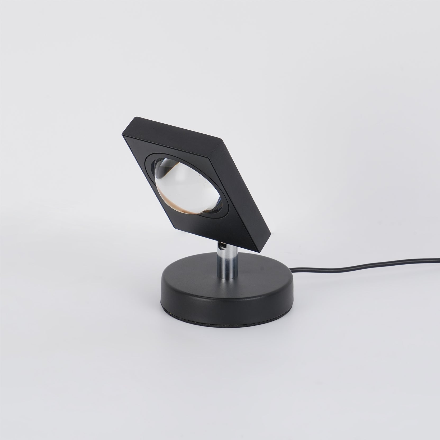 Alzelava Halo Table Lamp