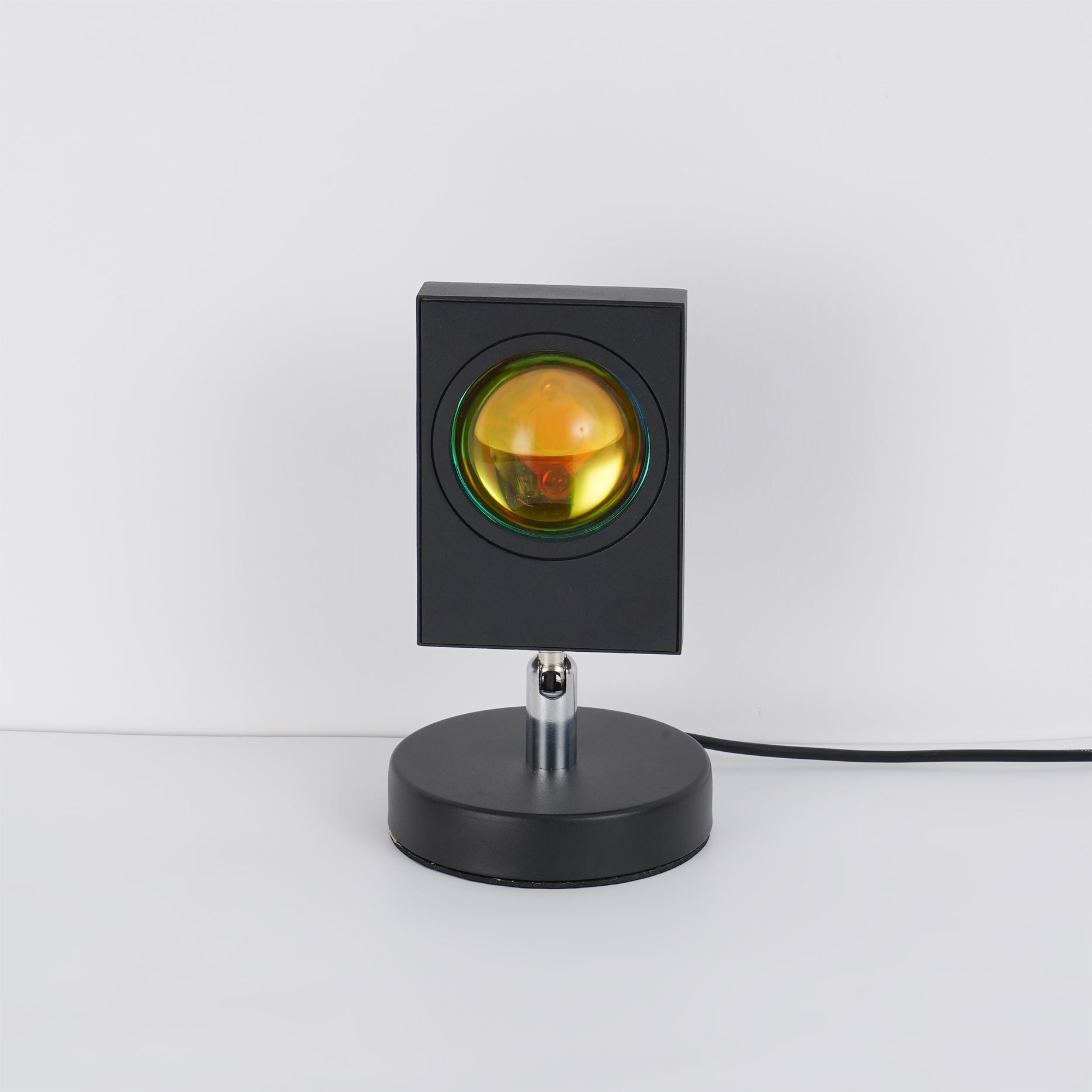 Alzelava Halo Table Lamp