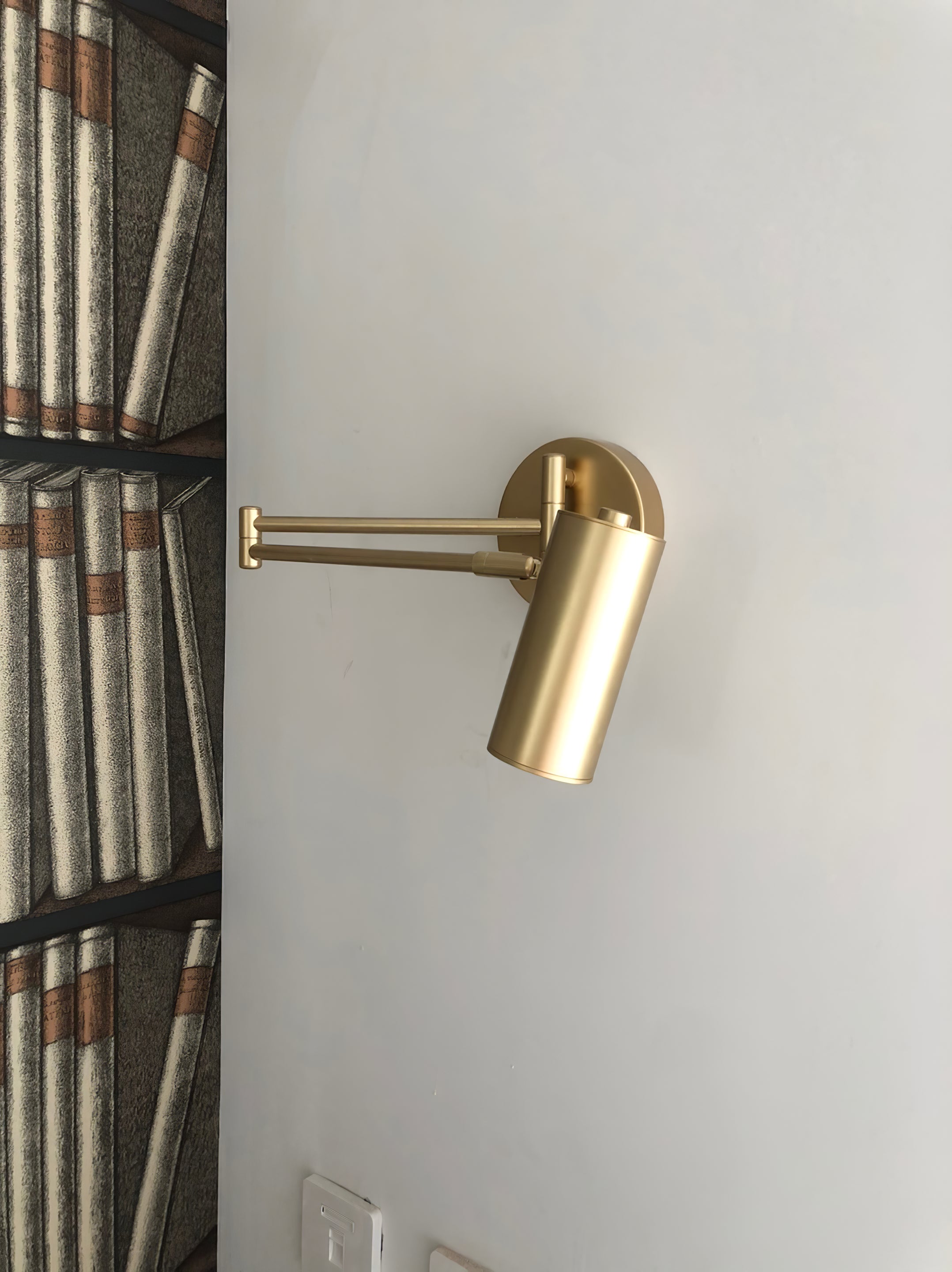 Arzanero Modern Wall Light