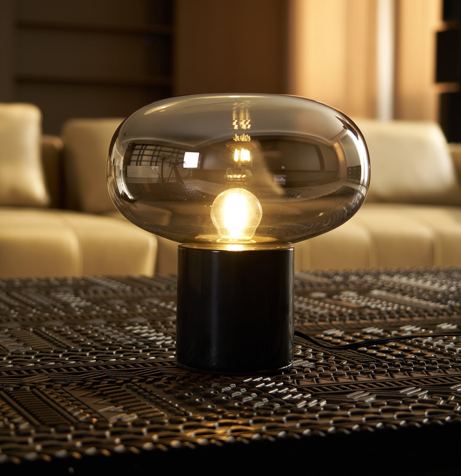Nylson Marble Table Lamp