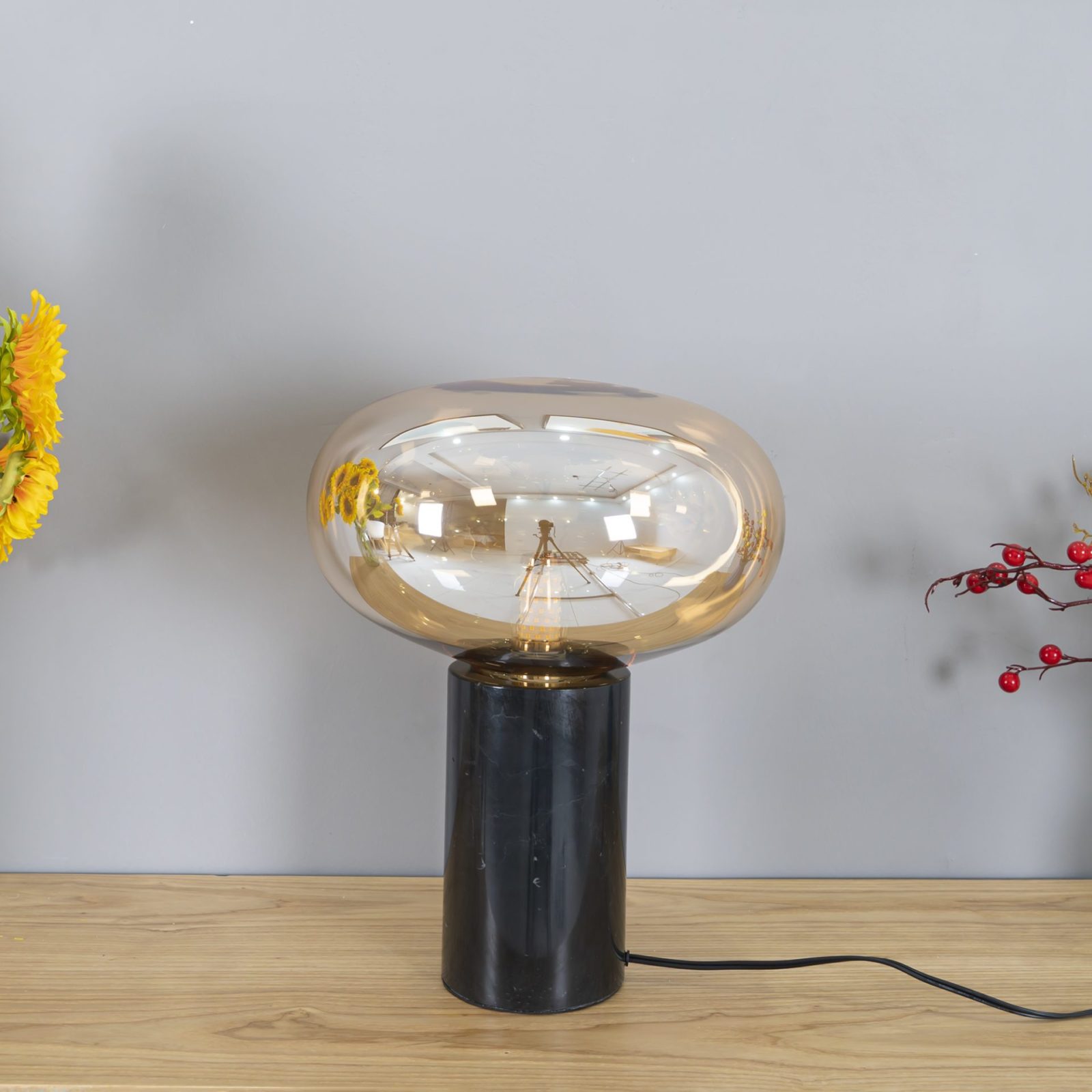 Nylson Marble Table Lamp