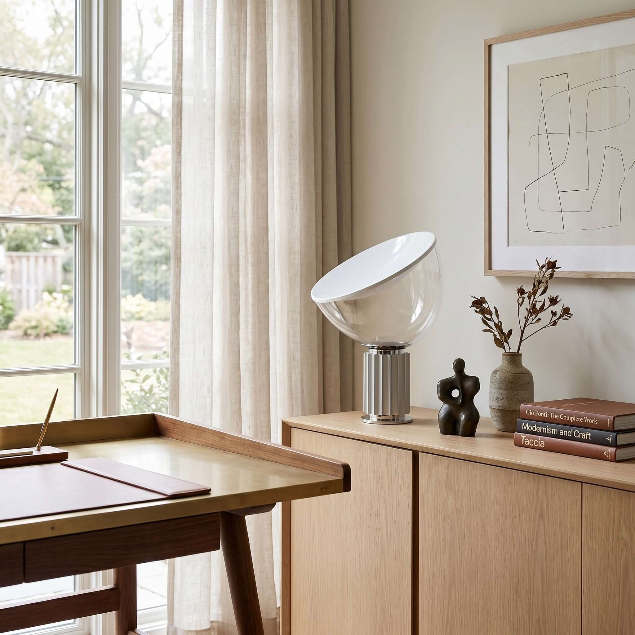 Idoa Table Lamp