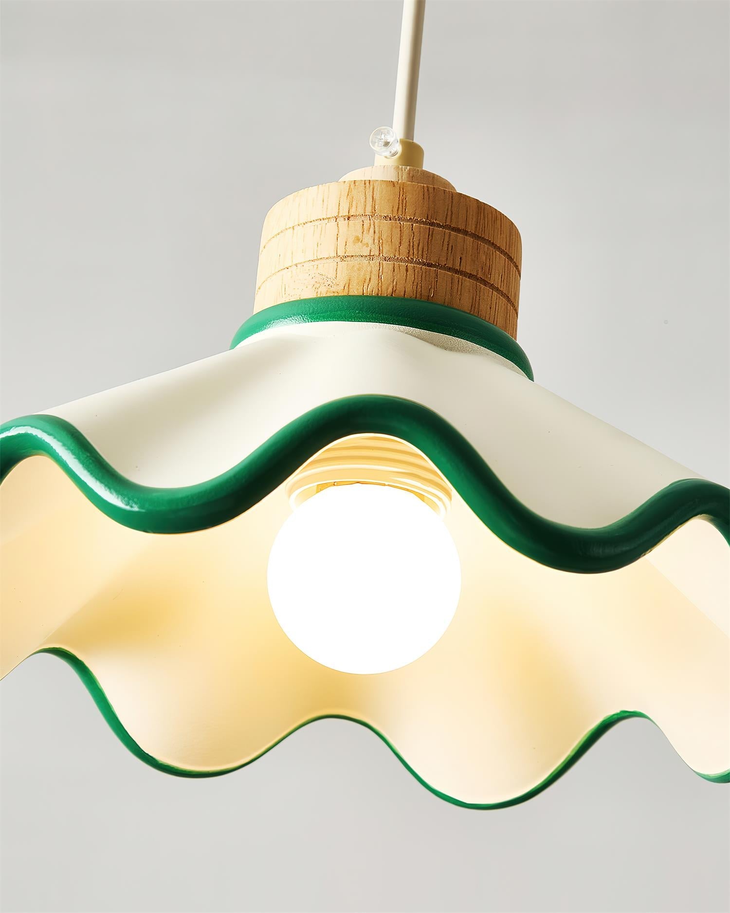 Najano Scalloped Pendant Light