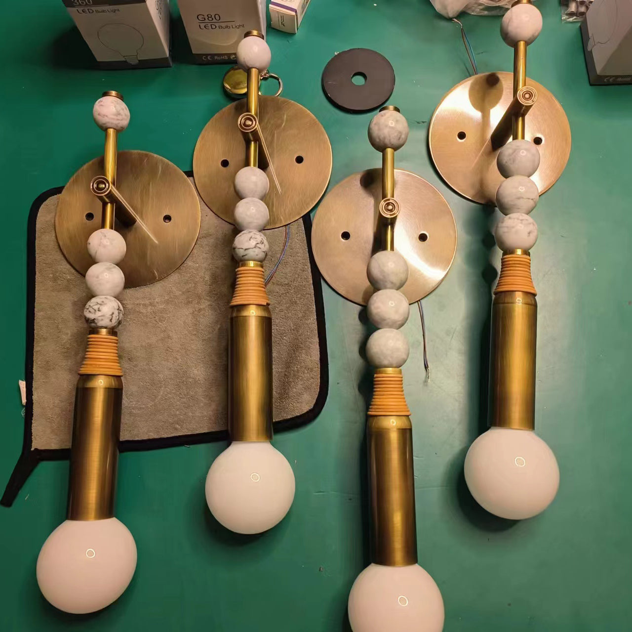 Bealyo Wall Light