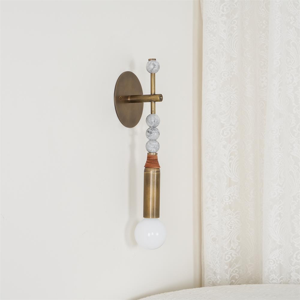 Bealyo Wall Light