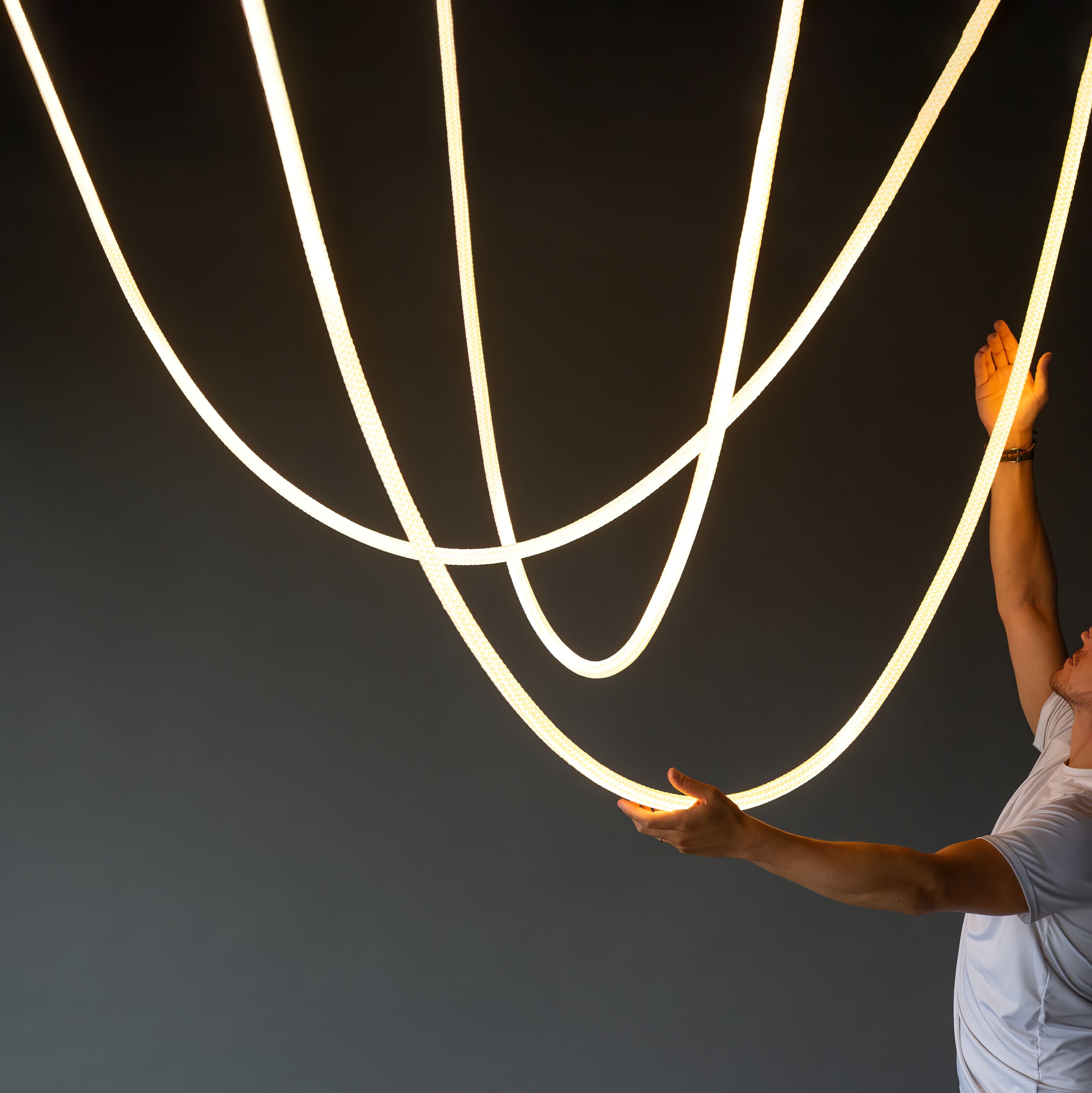 Okanira Flexible Pendant Light