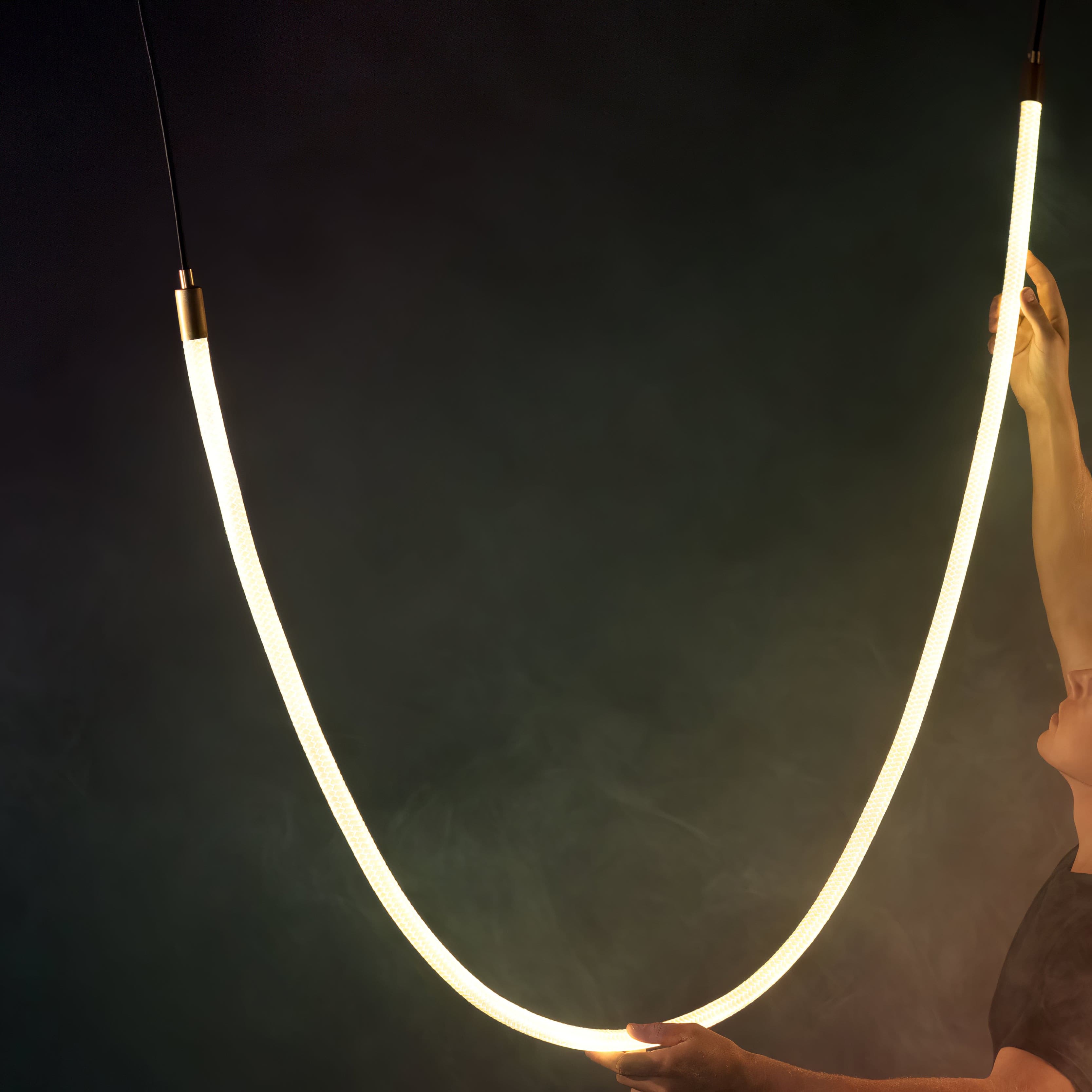 Okanira Flexible Pendant Light