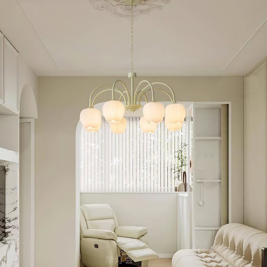 Alevovaor Tulip Chandelier
