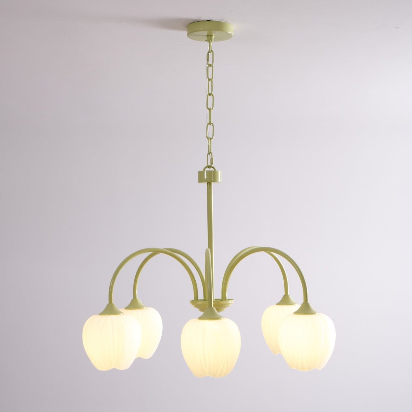 Alevovaor Tulip Chandelier