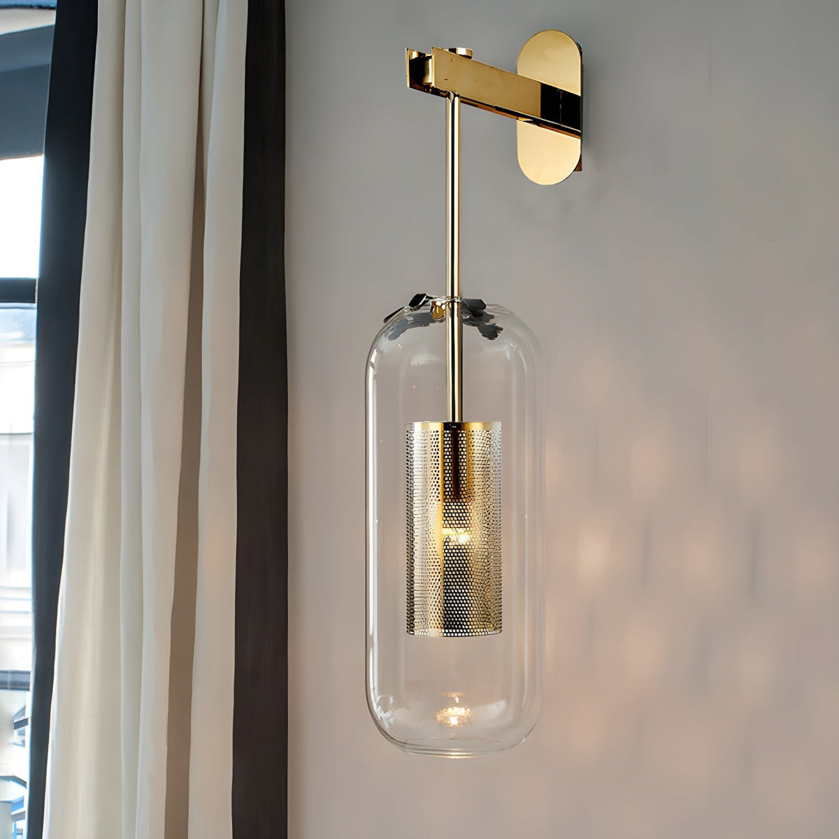Nalanora Globe Wall Light
