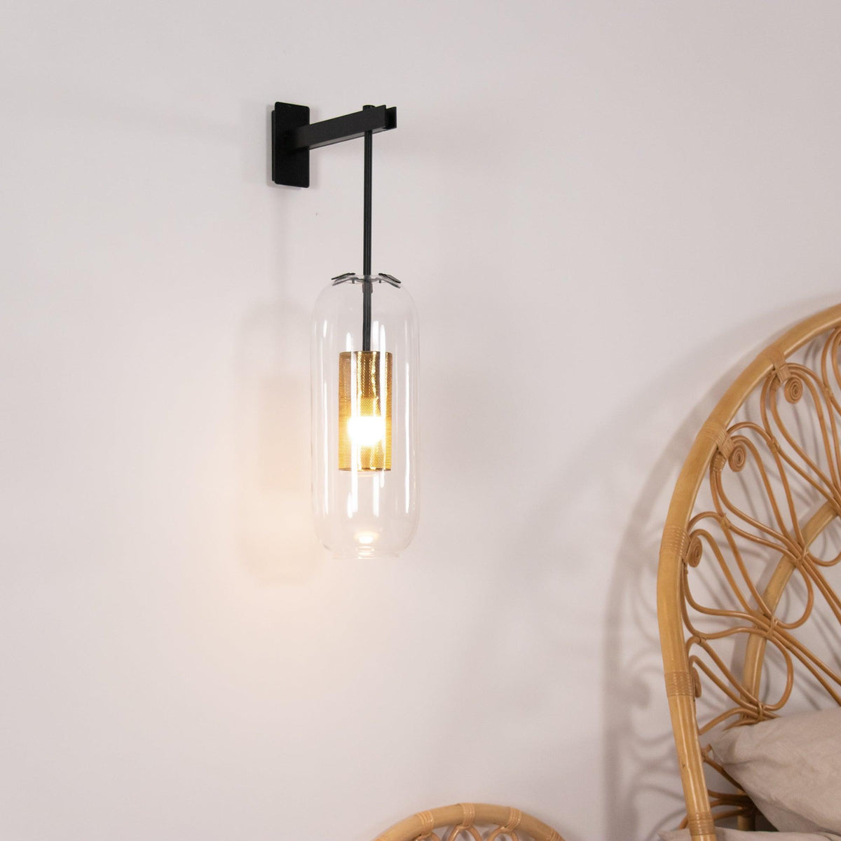 Nalanora Globe Wall Light