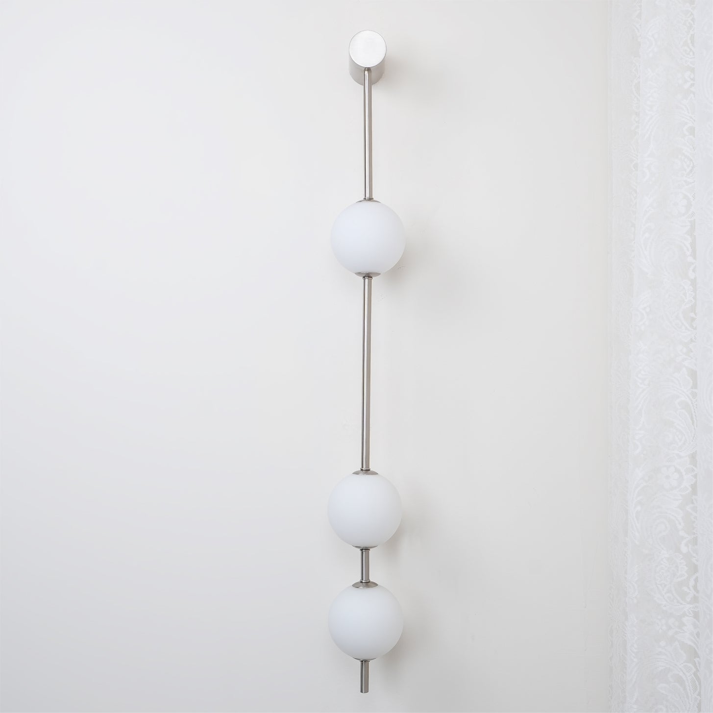 Votello Globe Wall Light