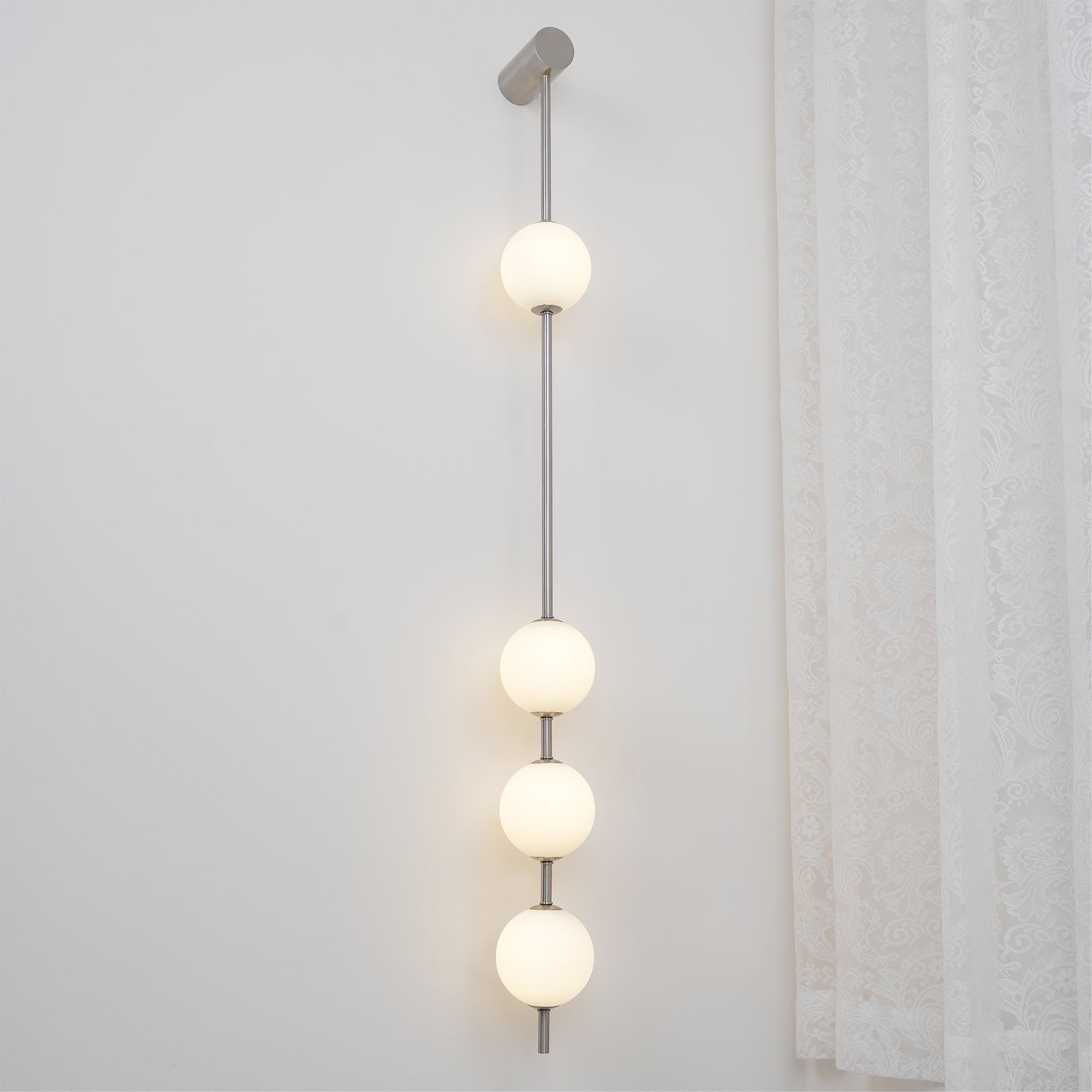 Votello Globe Wall Light