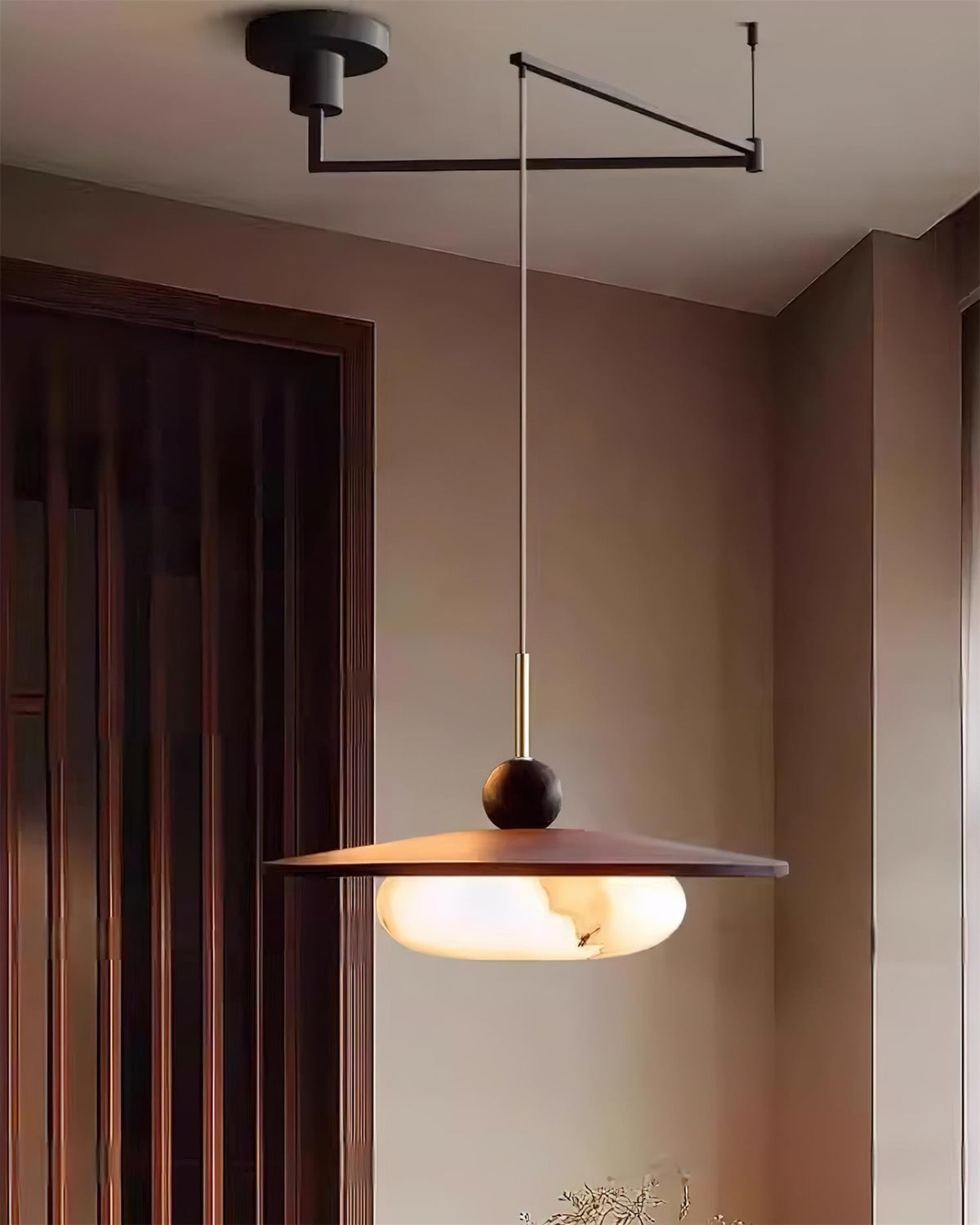 Hebor Adjustable Pendant Light