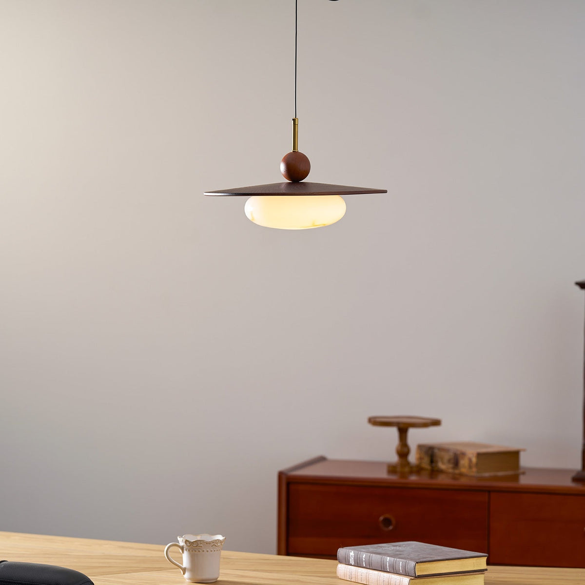 Hebor Adjustable Pendant Light