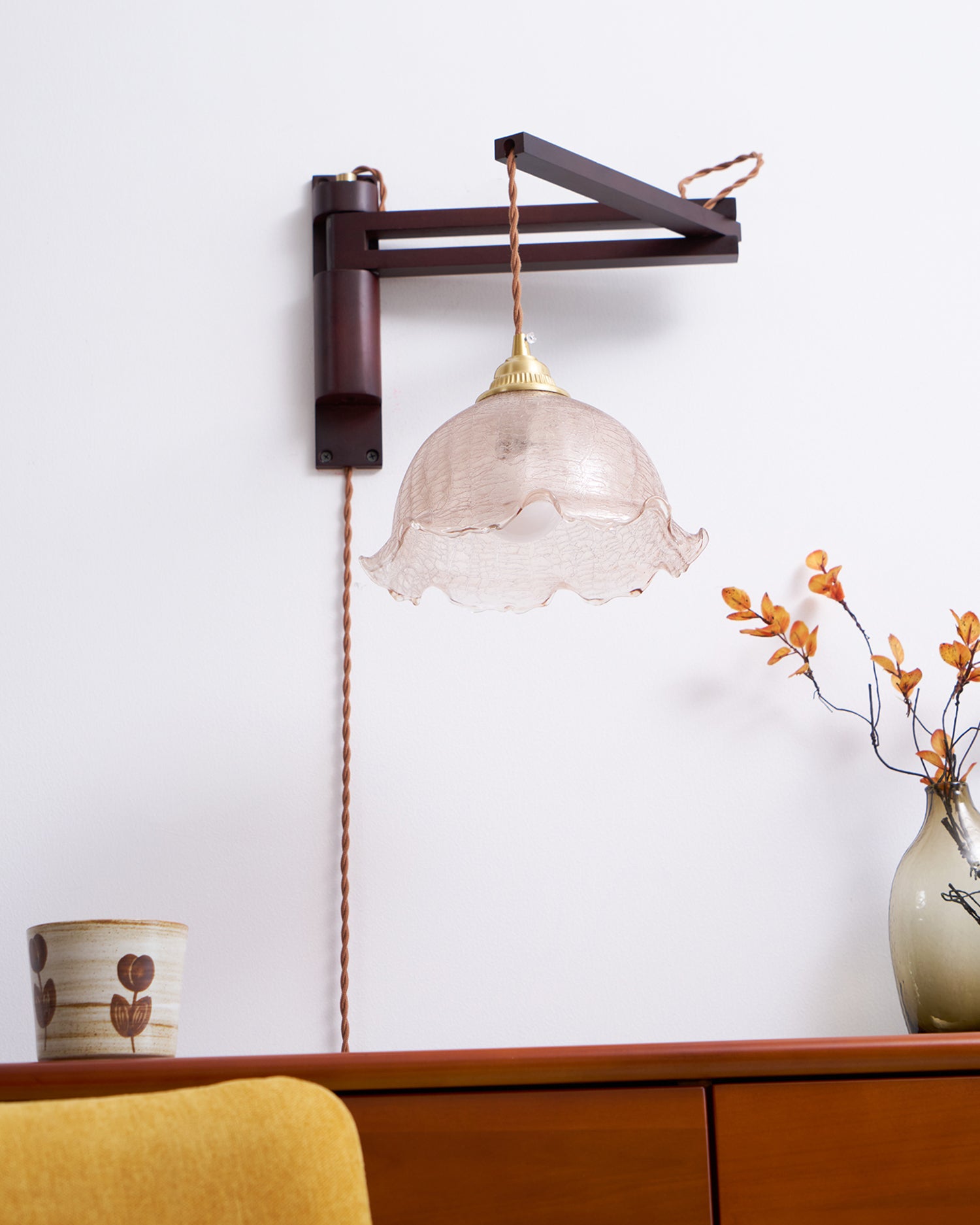 Hadi Wall Light