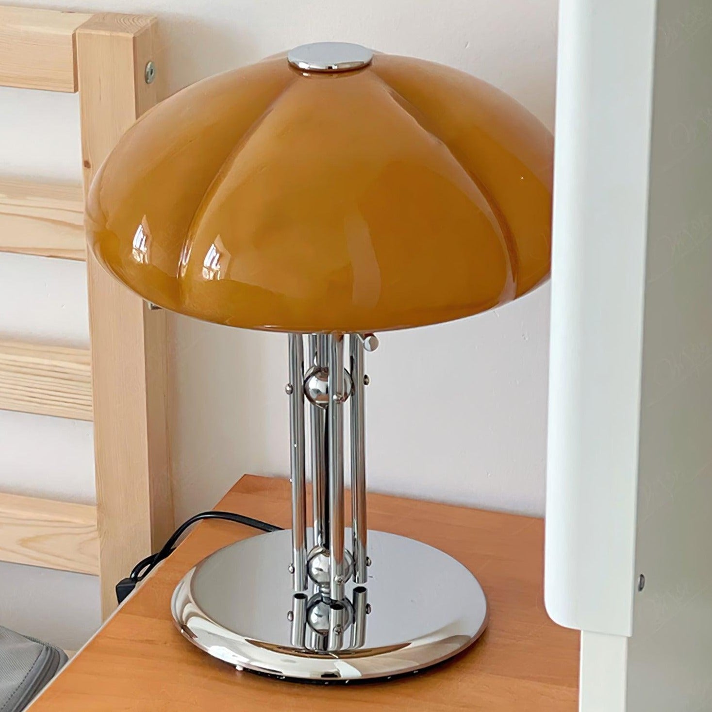 Nelvin Table Lamp