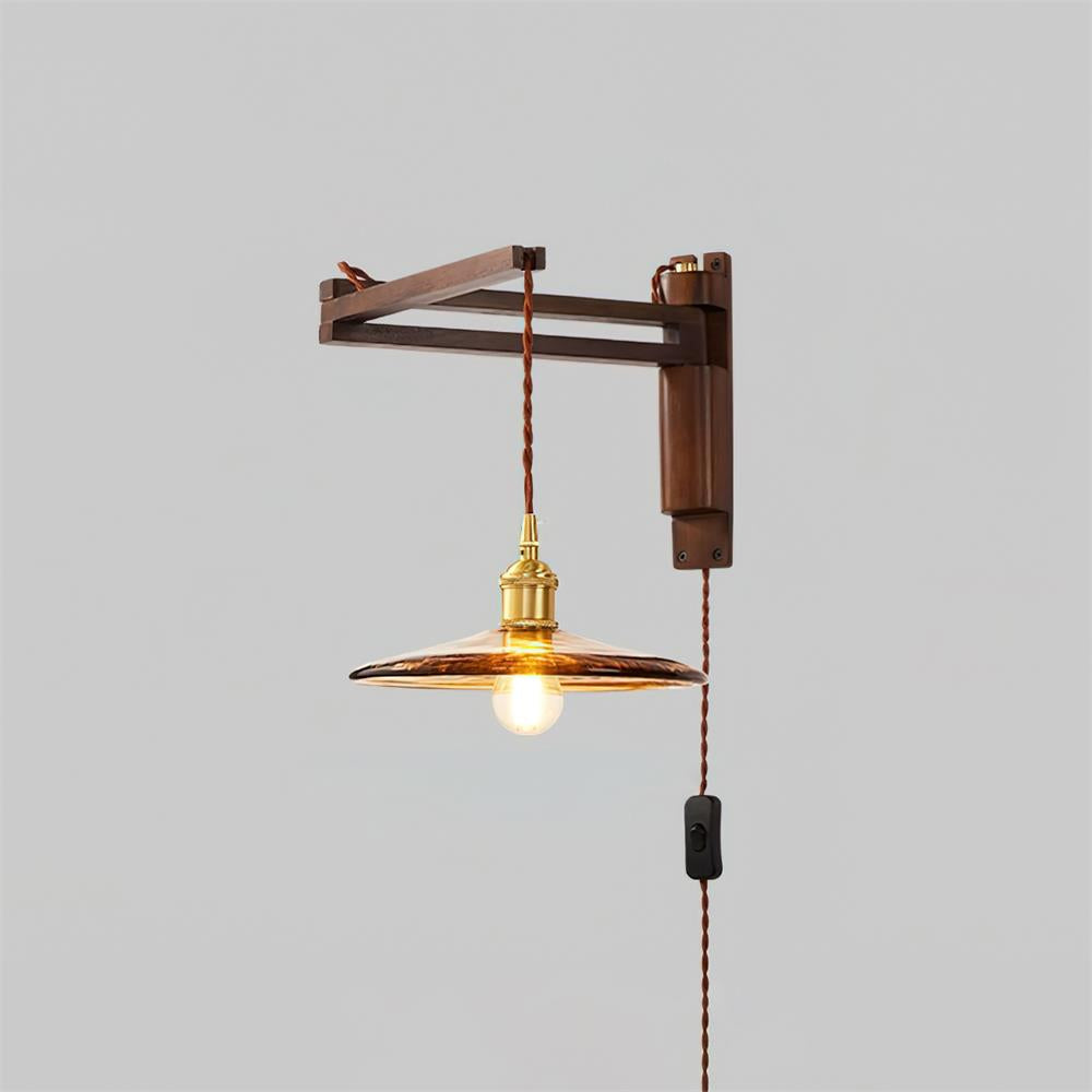 Hadi Wall Light