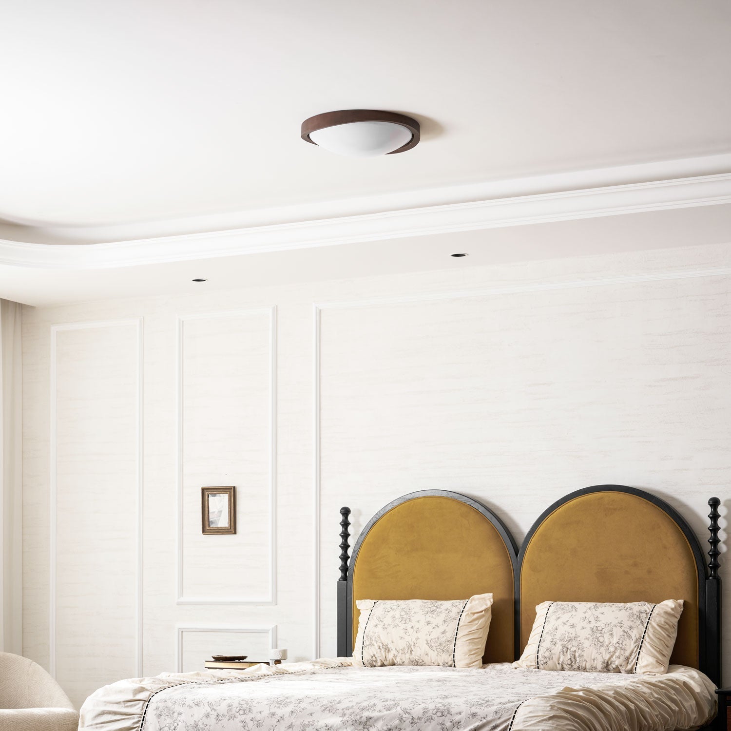 Almeliel Round Ceiling Light