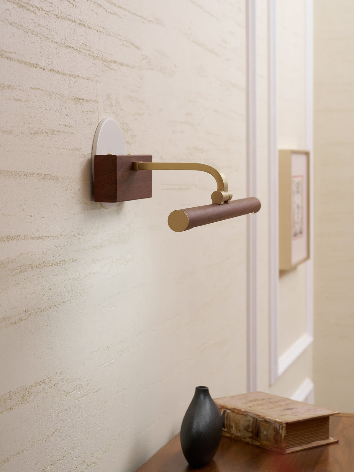 Walnut Color Linear LED Wall Light - Vakkerlight