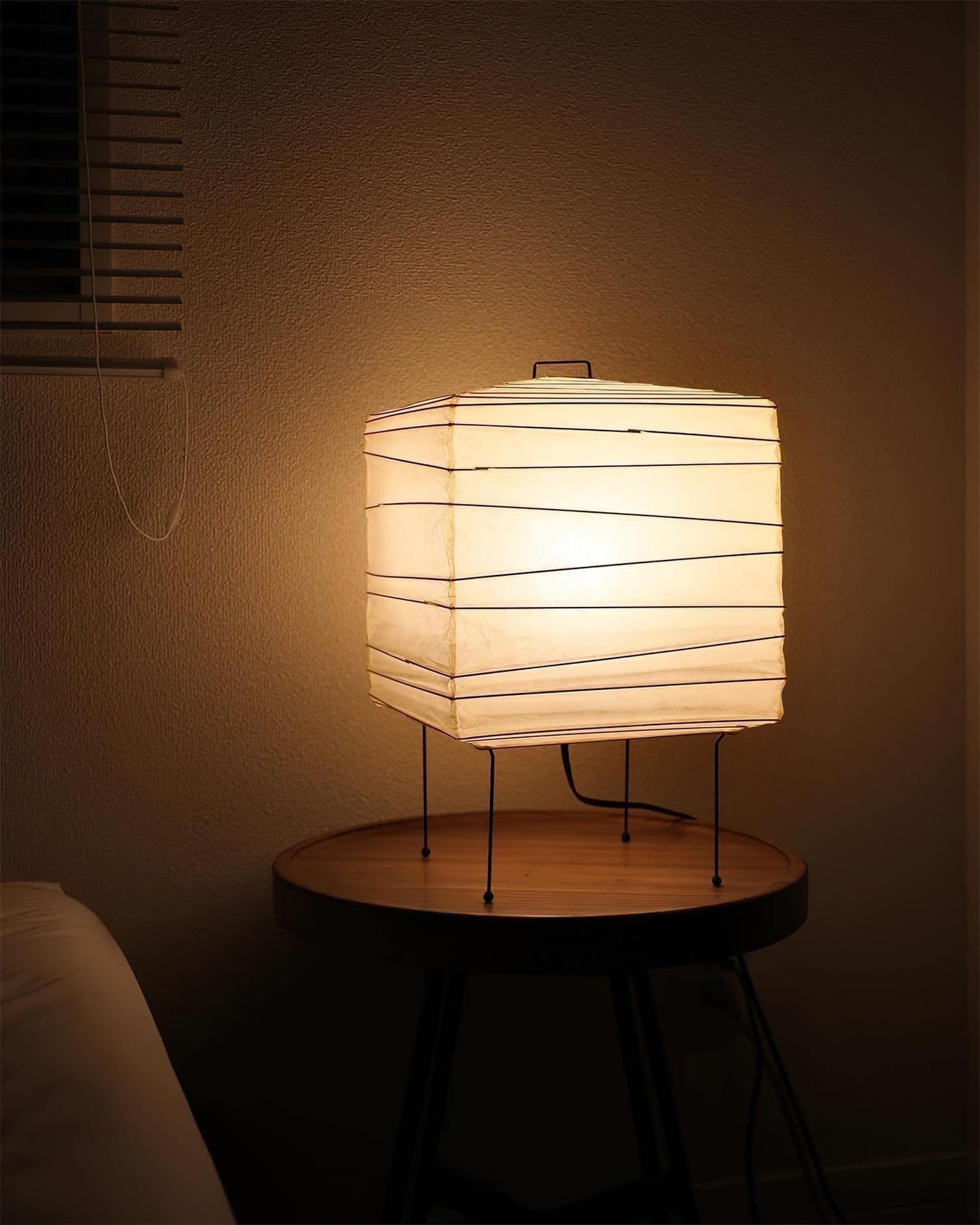 Guve Table Lamp