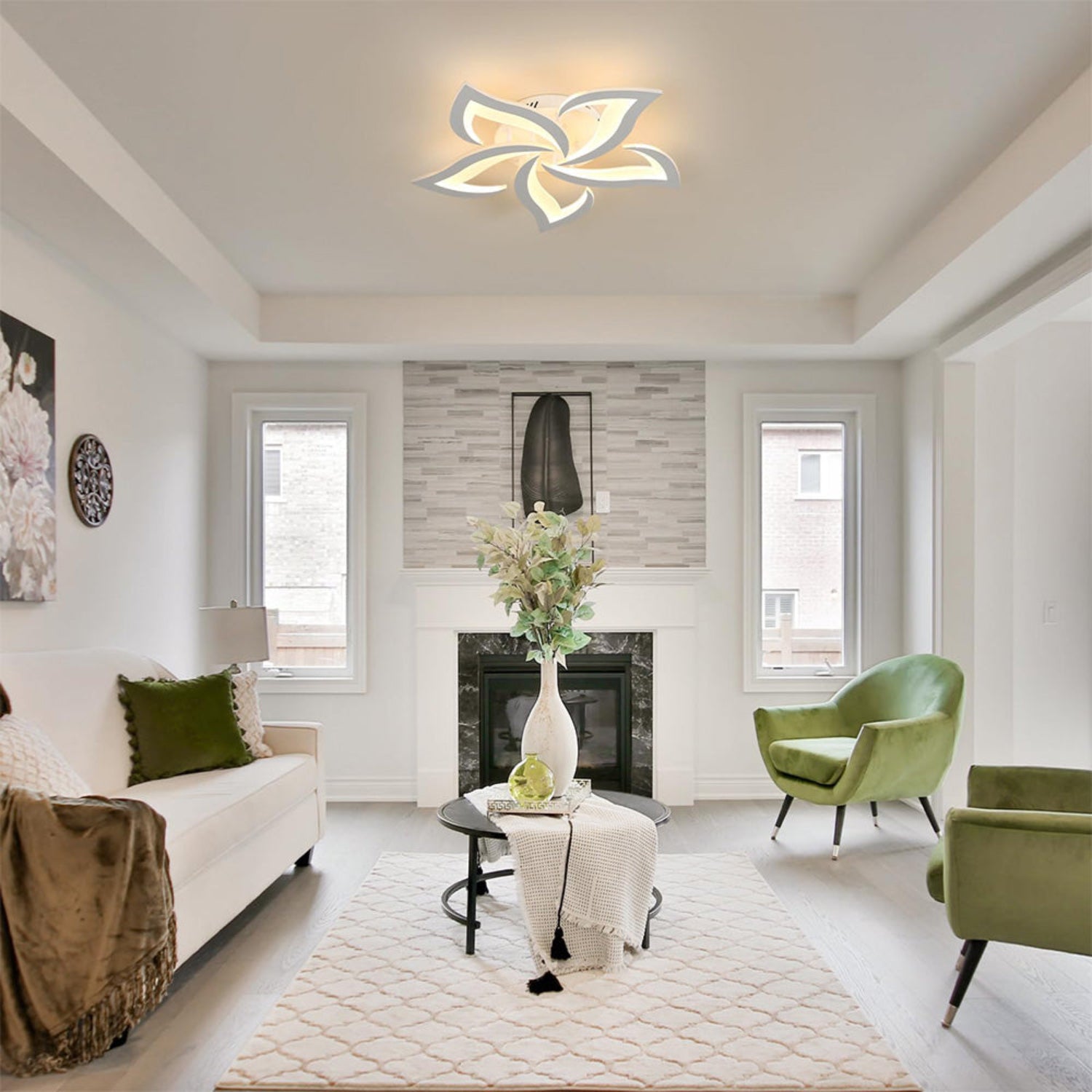 Lomesca Flower Ceiling Light
