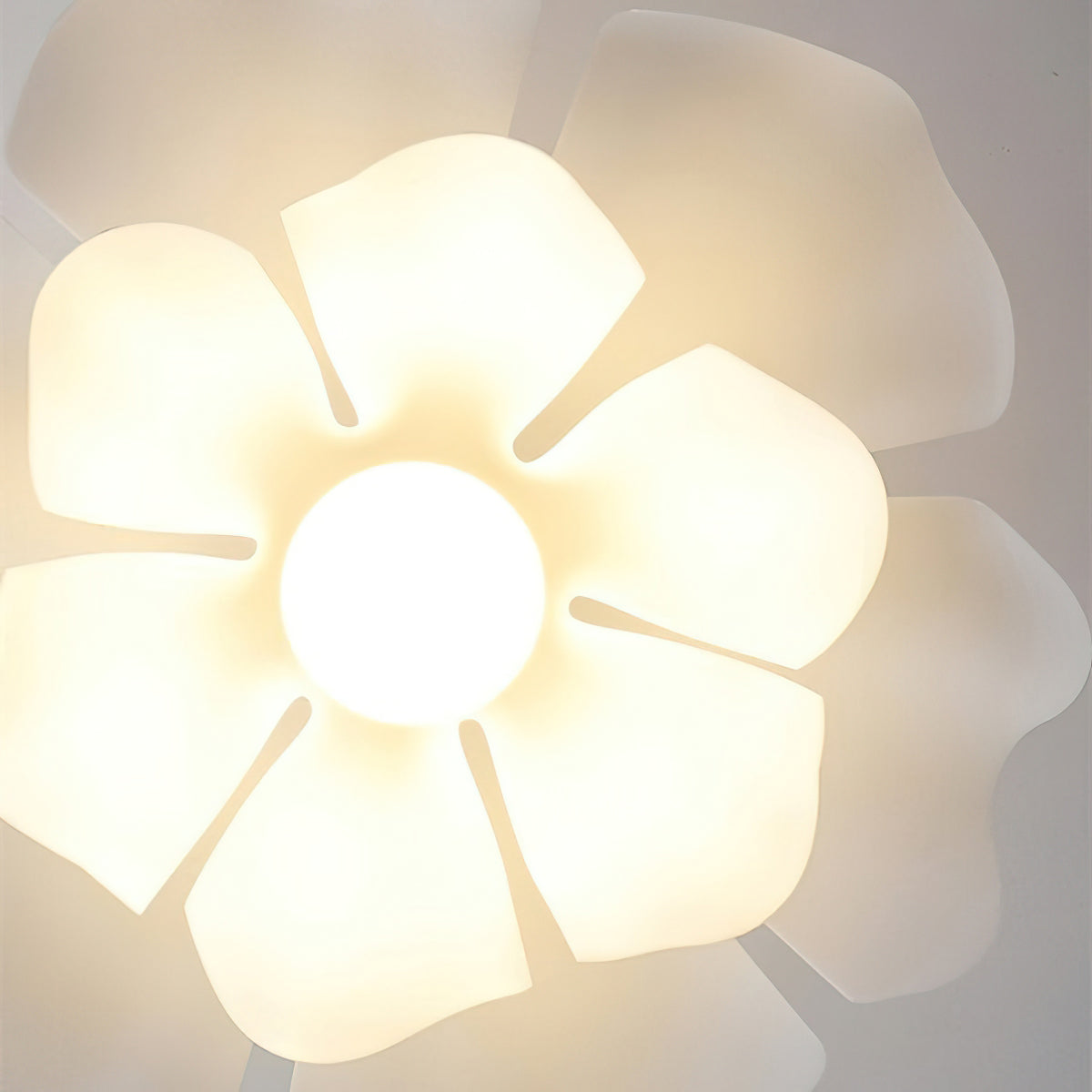 Alvonus Lotus Pendant Light