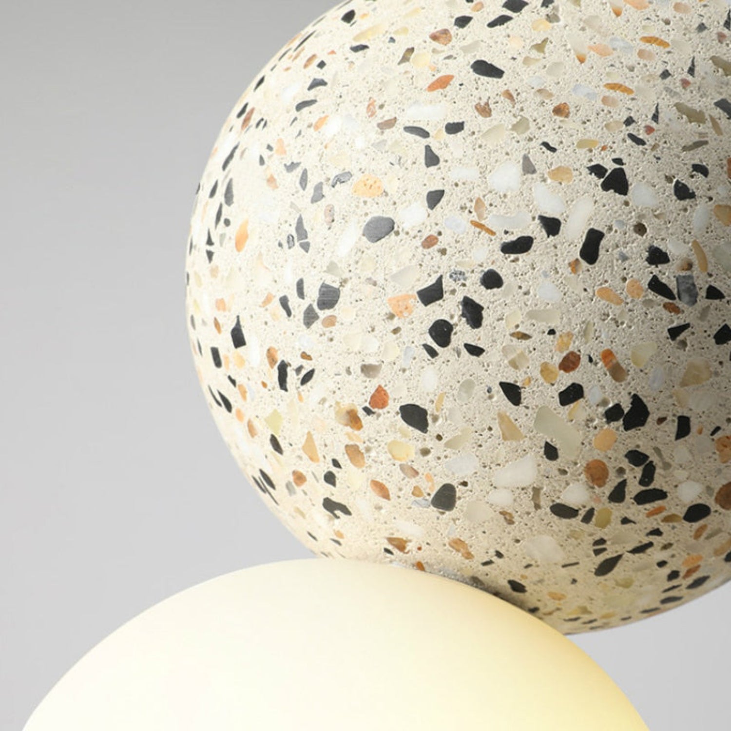 Povo Spherical Pendant Light