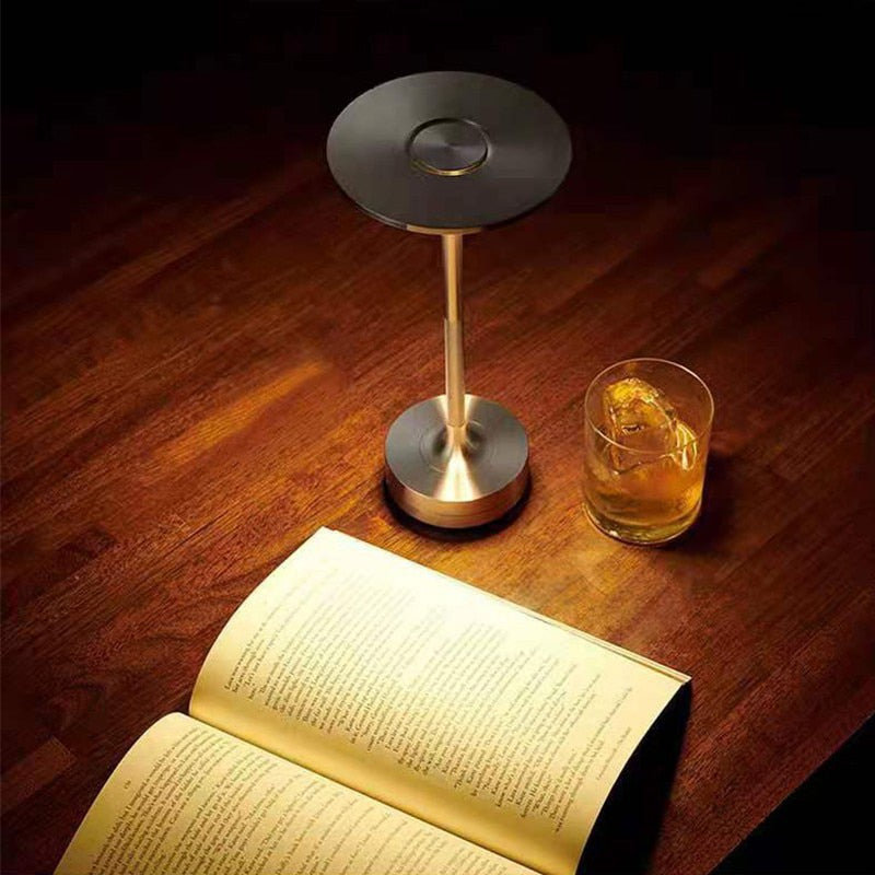 Arelik Table Lamp