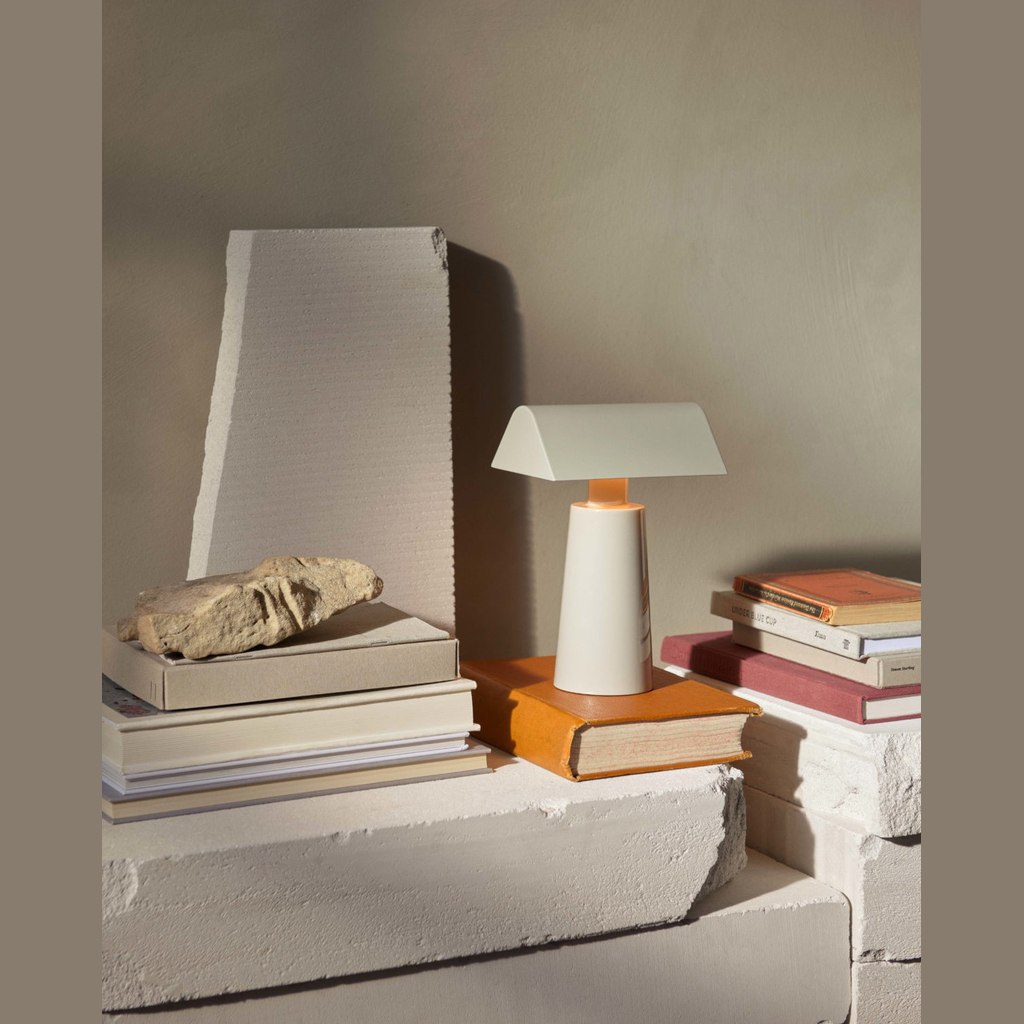 Abento Table Lamp